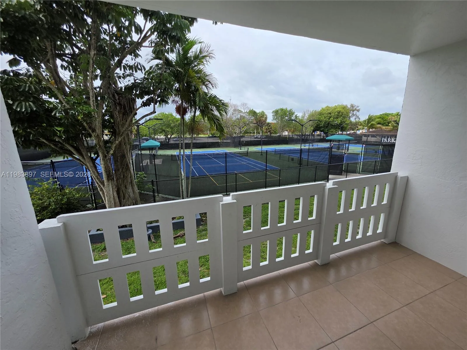 919 Hillcrest Dr # 210, Hollywood, FL 33021 photo 7
