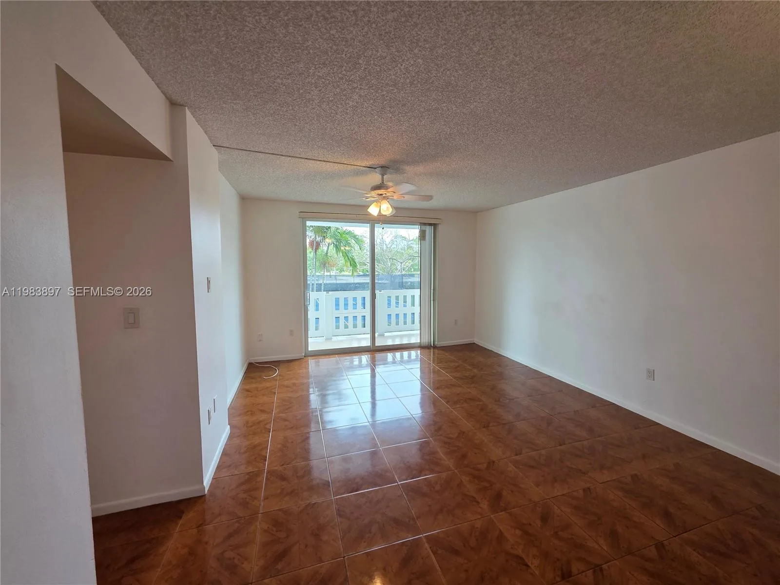 919 Hillcrest Dr # 210, Hollywood, FL 33021 photo 8