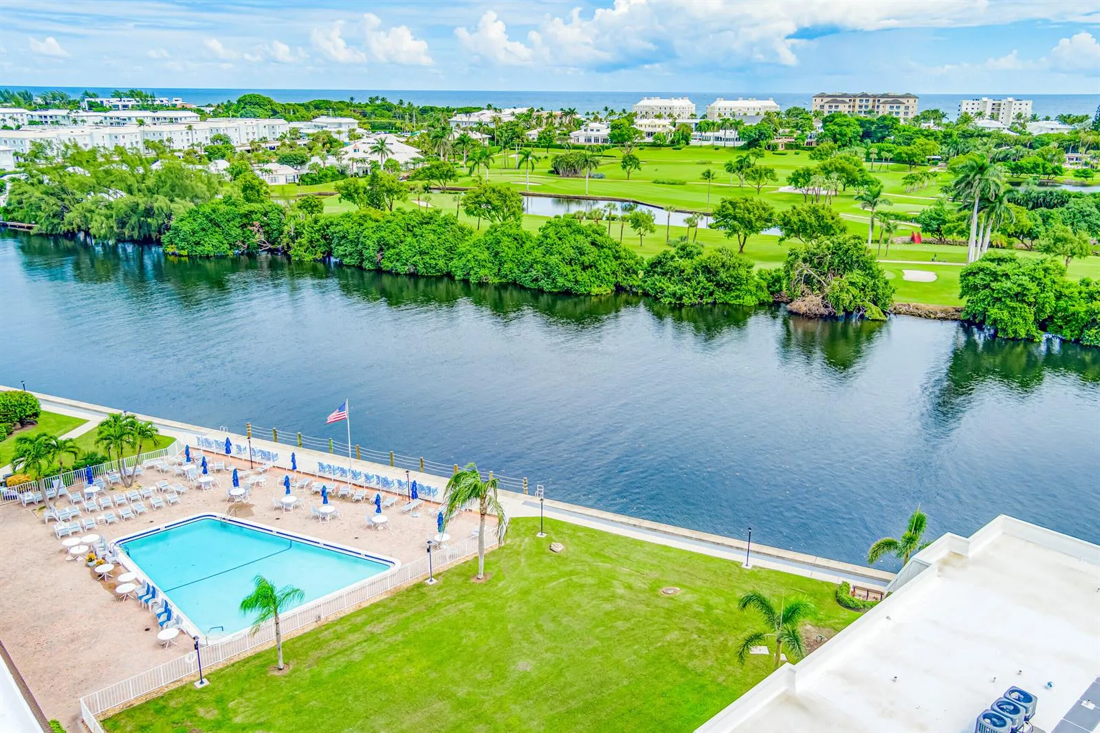 18 Colonial Club Drive # 203, Boynton Beach, FL 33435
