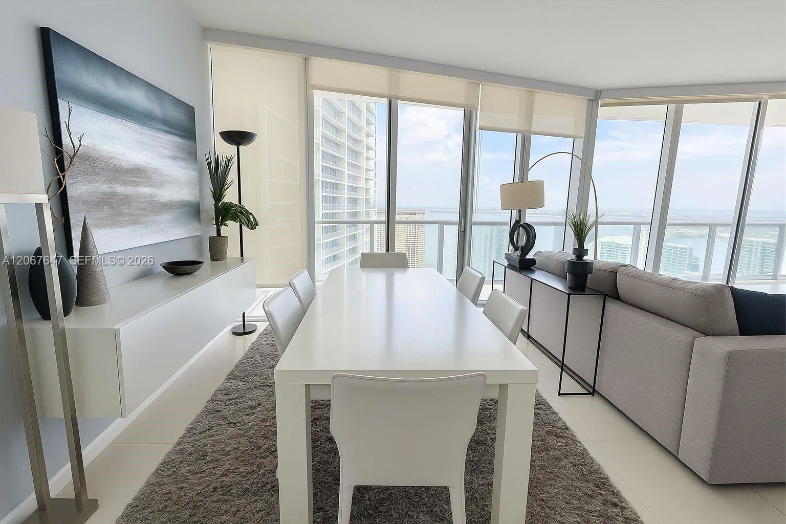 495 Brickell Ave # 5104, Miami, FL 33131 photo 2