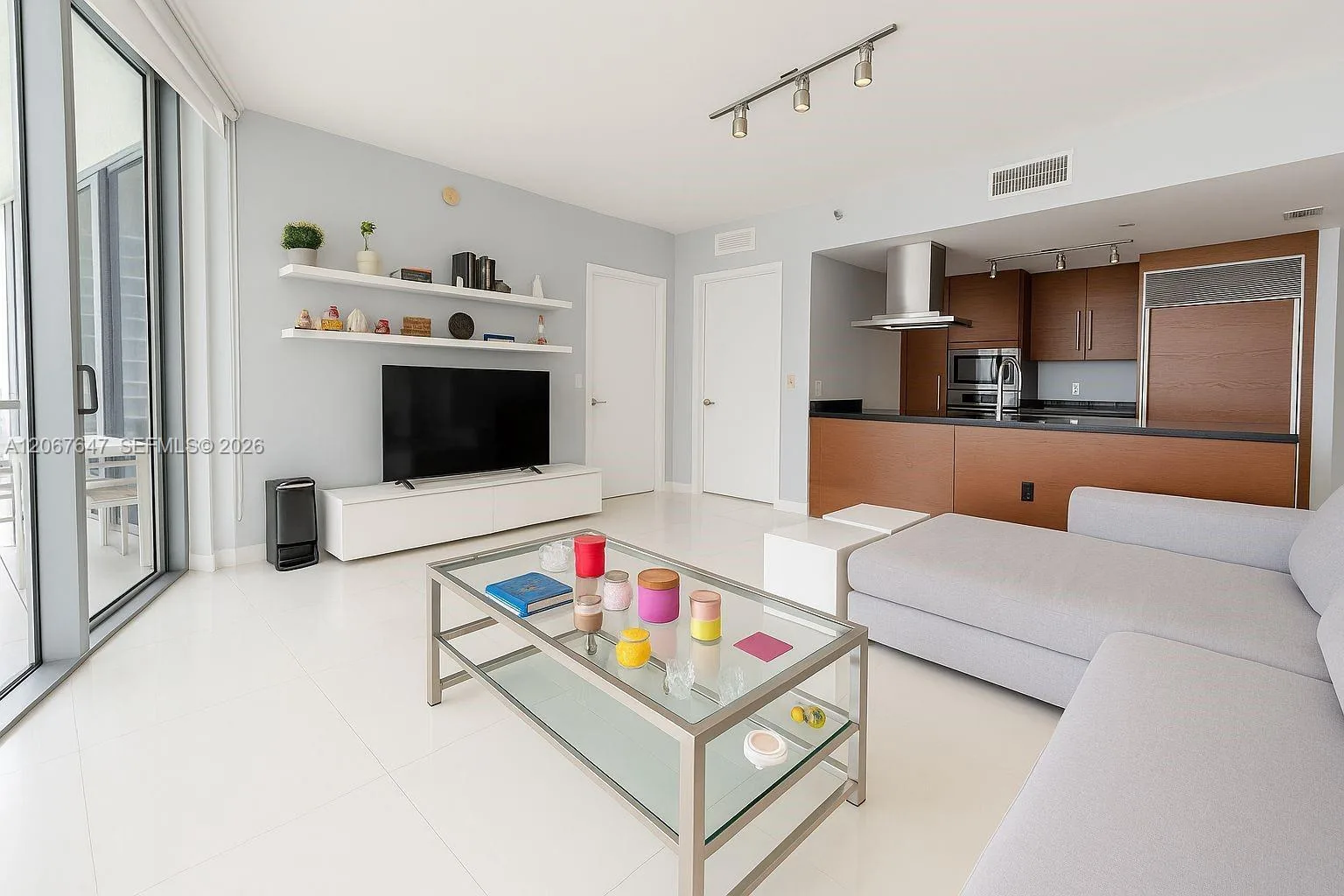 495 Brickell Ave # 5104, Miami, FL 33131 photo 4