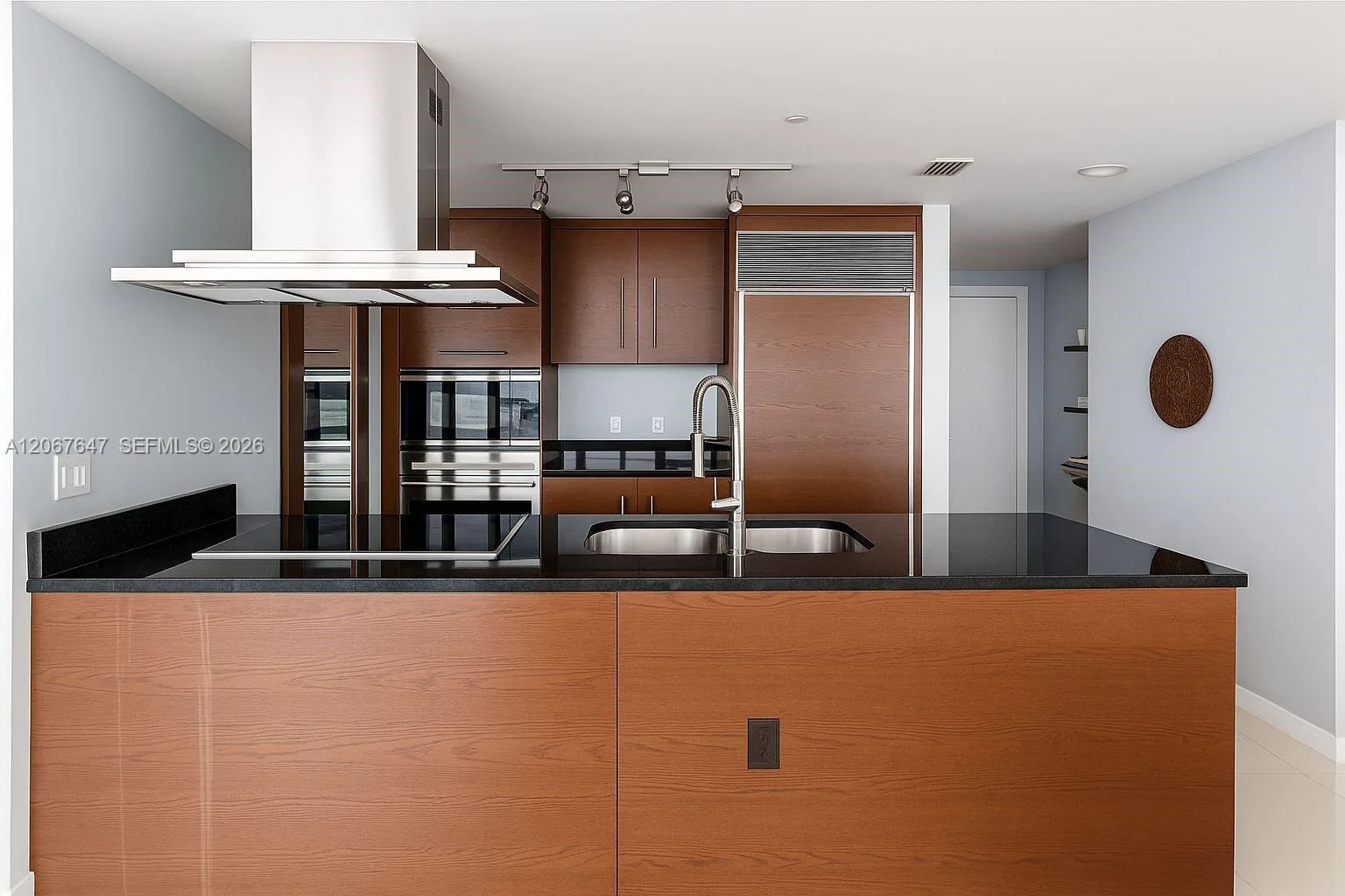 495 Brickell Ave # 5104, Miami, FL 33131 photo 6