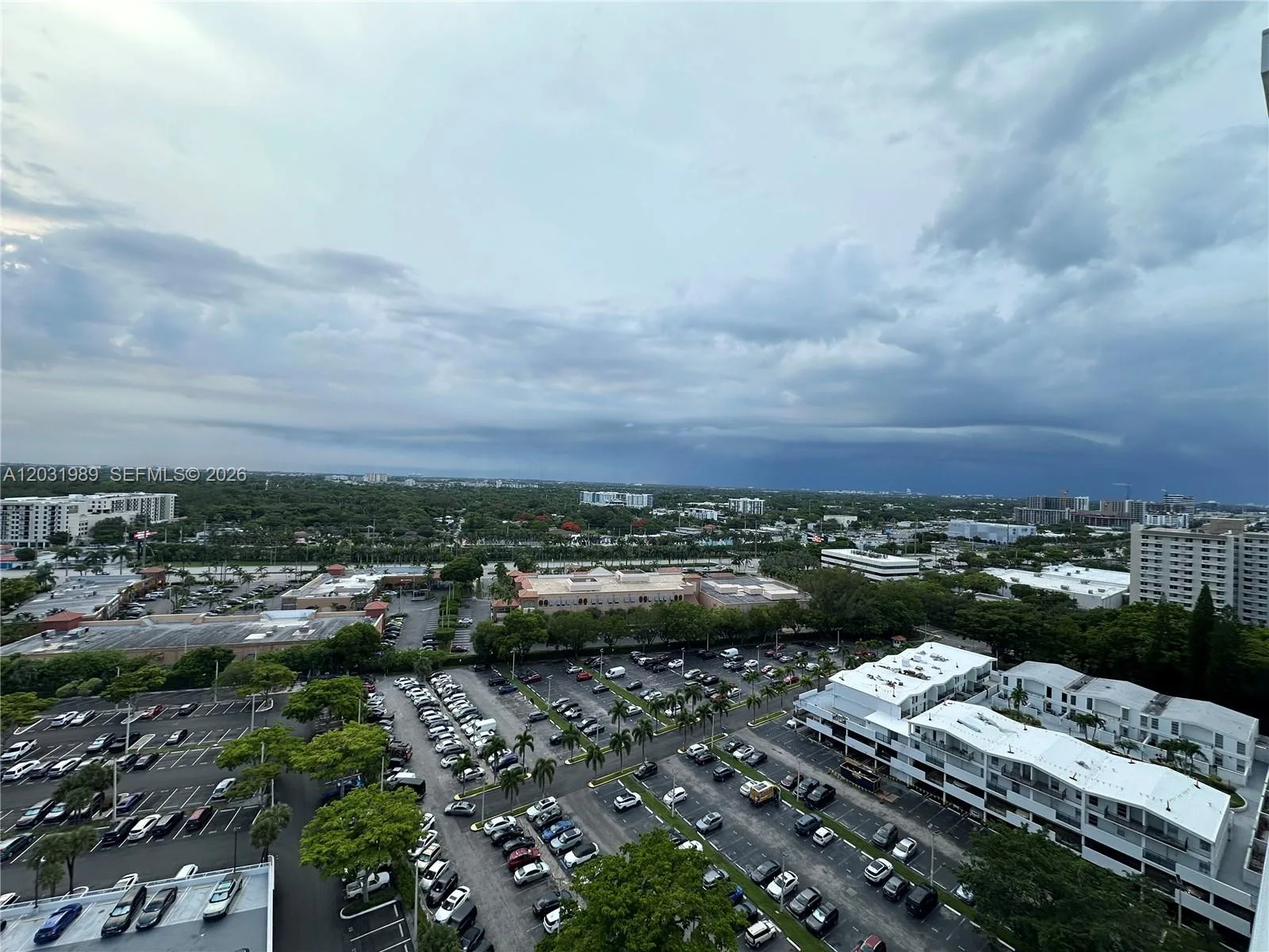 18051 Biscayne Blvd # PH05, Aventura, FL 33160
