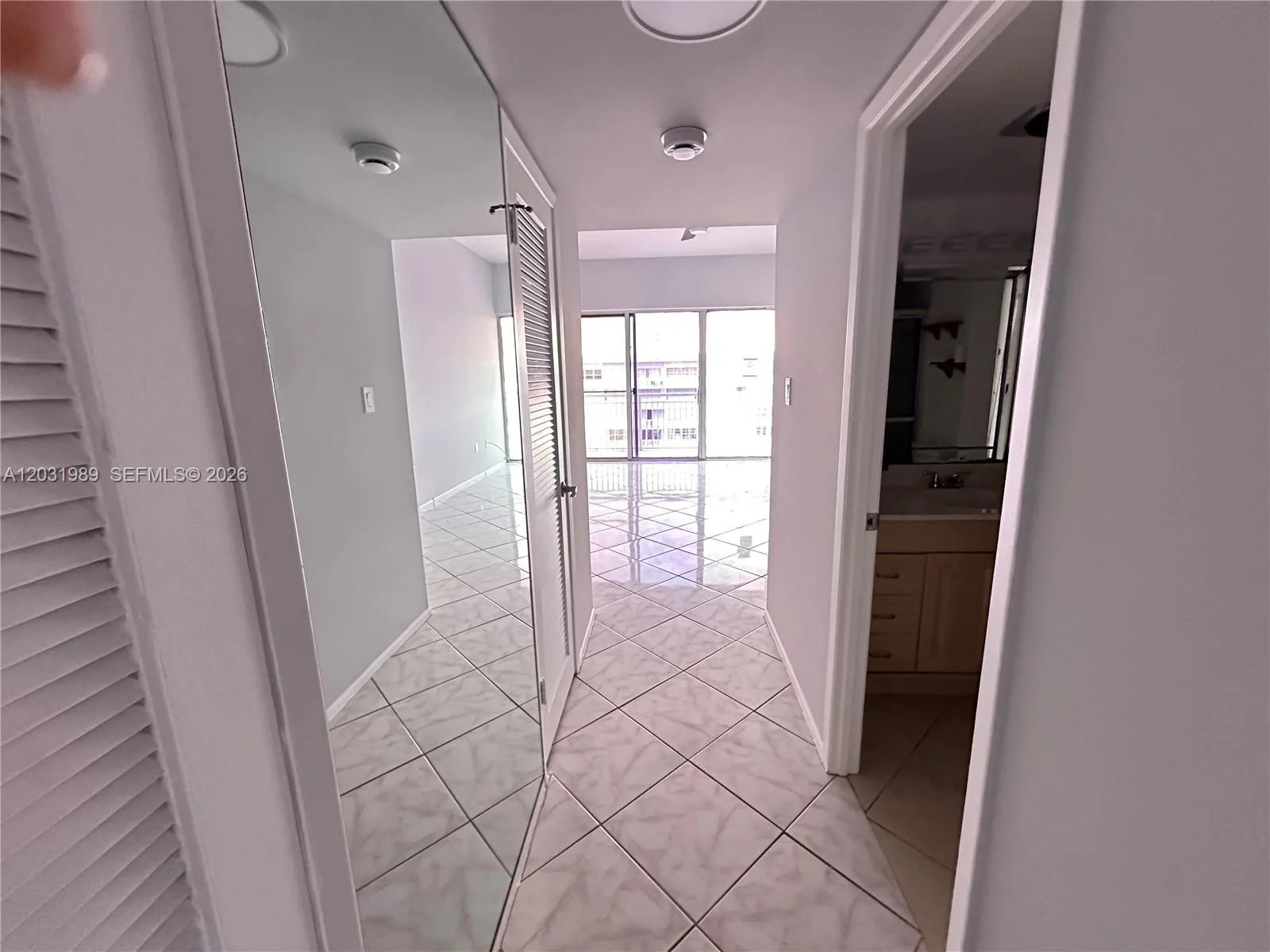 18051 Biscayne Blvd # PH05, Aventura, FL 33160 photo 10