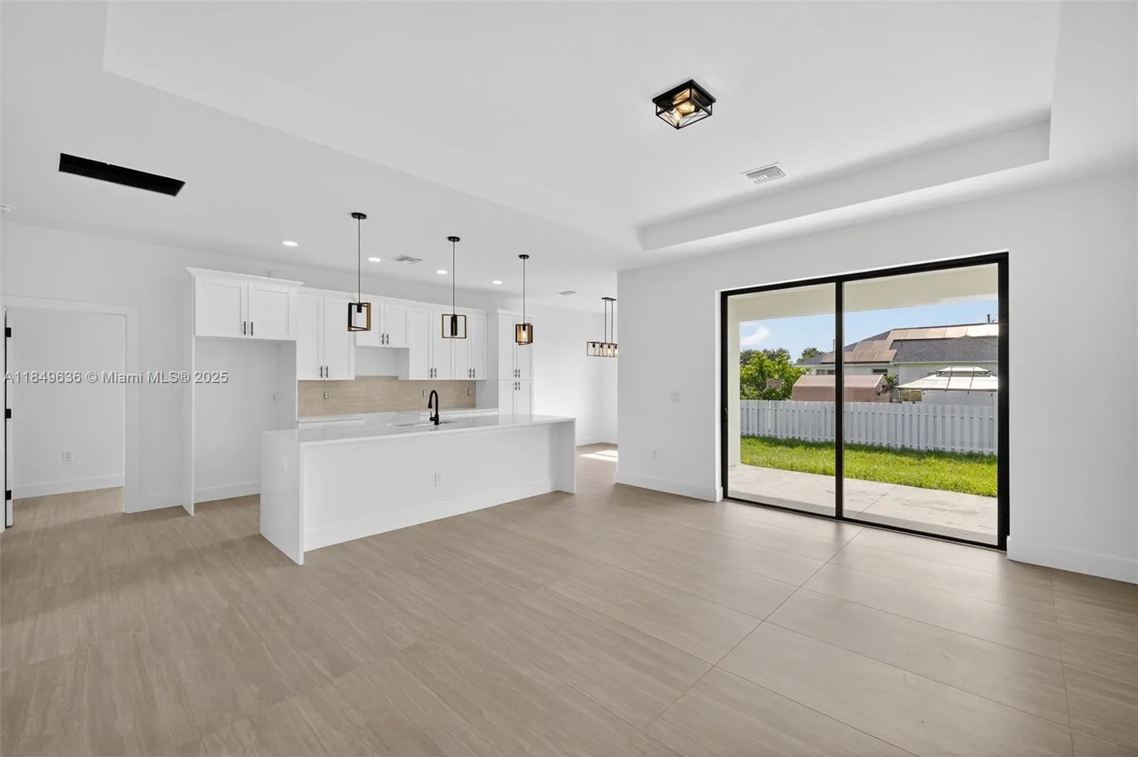 1020 Chapel Ave, Lehigh Acres, FL 33971 photo 5