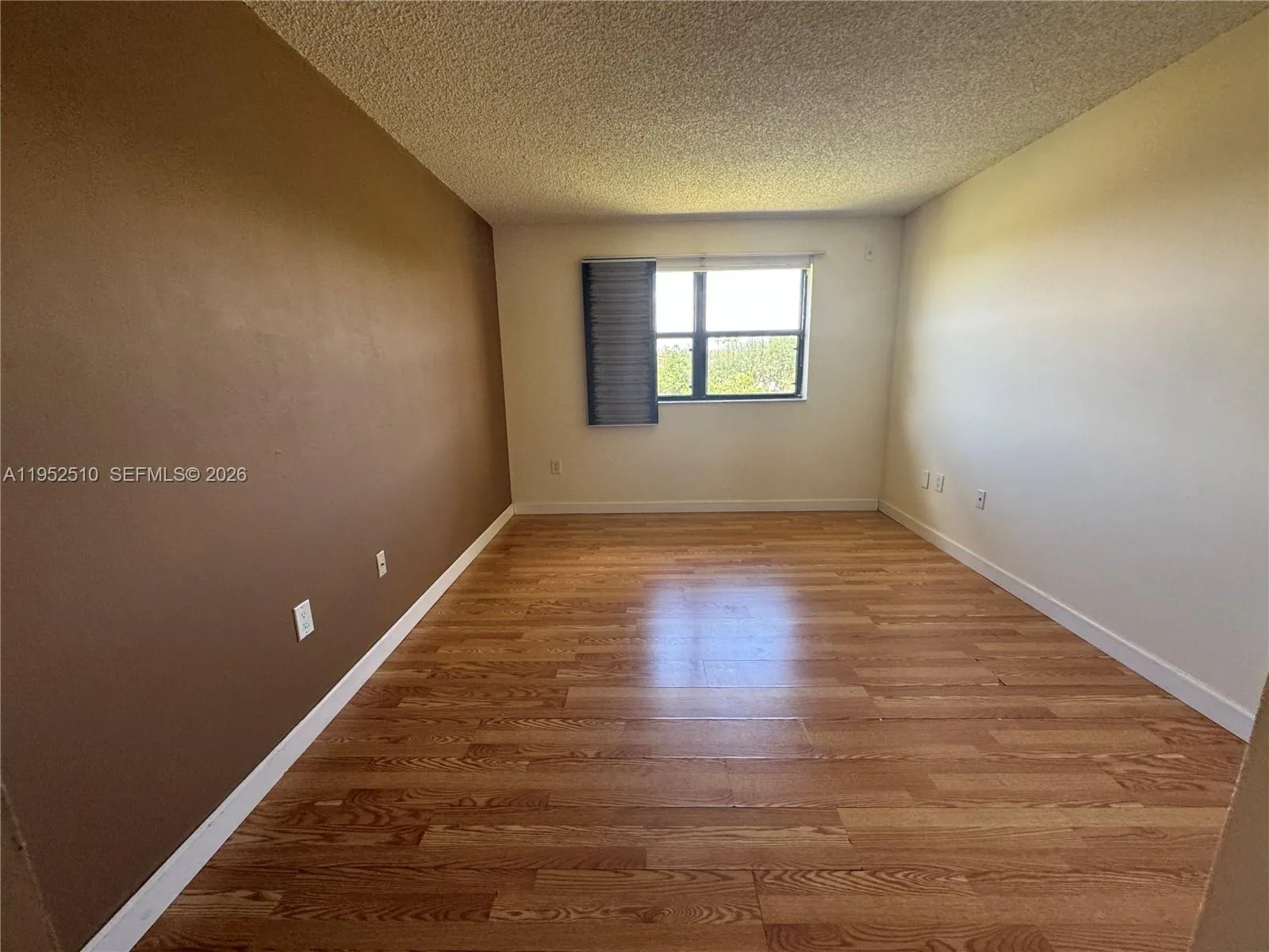 7235 NW 179th St # 311, Hialeah, FL 33015 photo 5