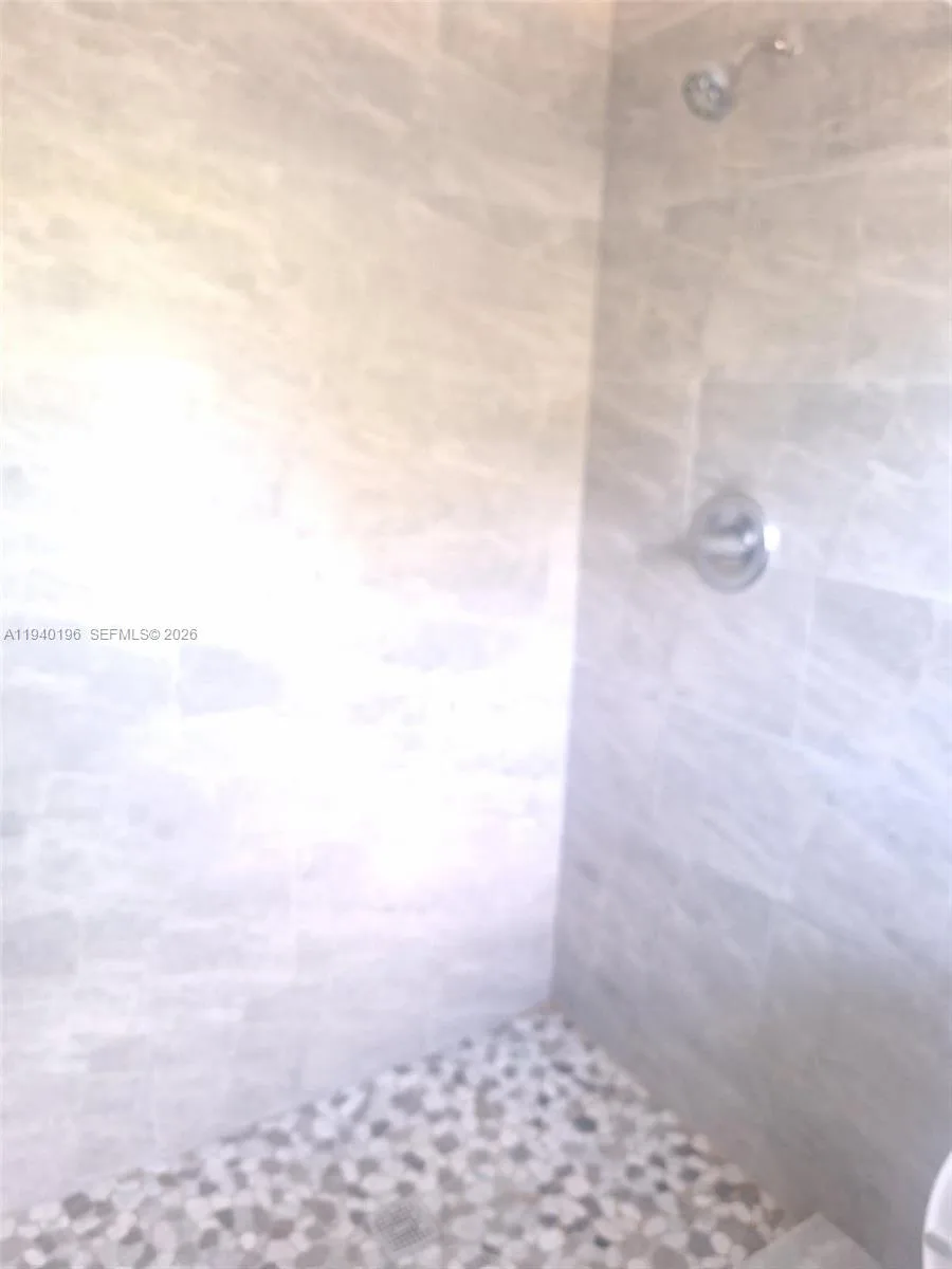 245 E PARKWAY, Other City - In The State Of Florida, FL 33904 photo 7
