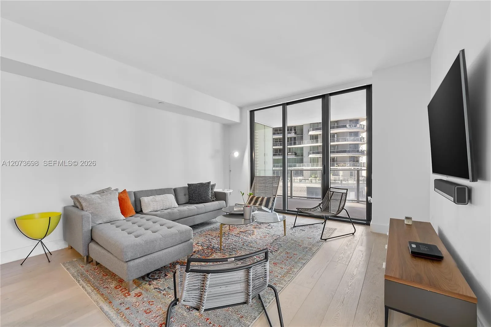 1010 Brickell Ave # 1911, Miami, FL 33131
