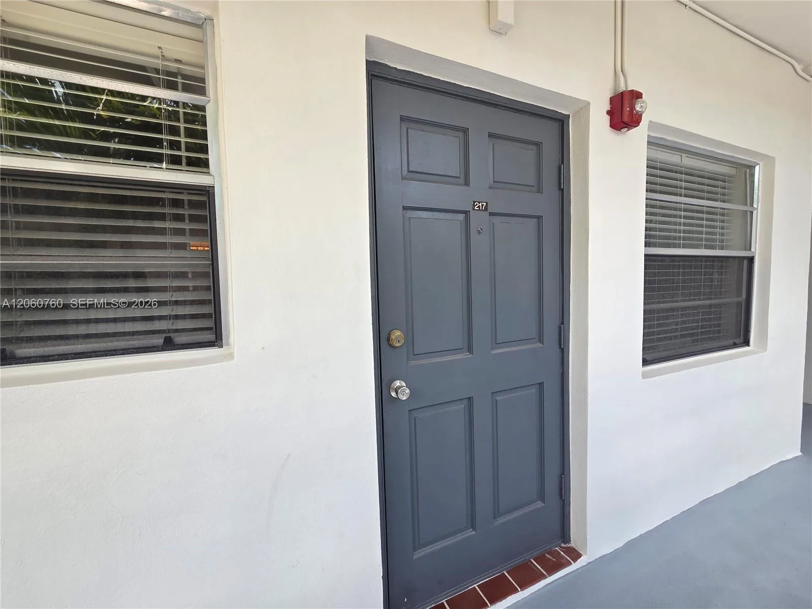 415 NE 2nd St # 217, Hallandale Beach, FL 33009 photo 4