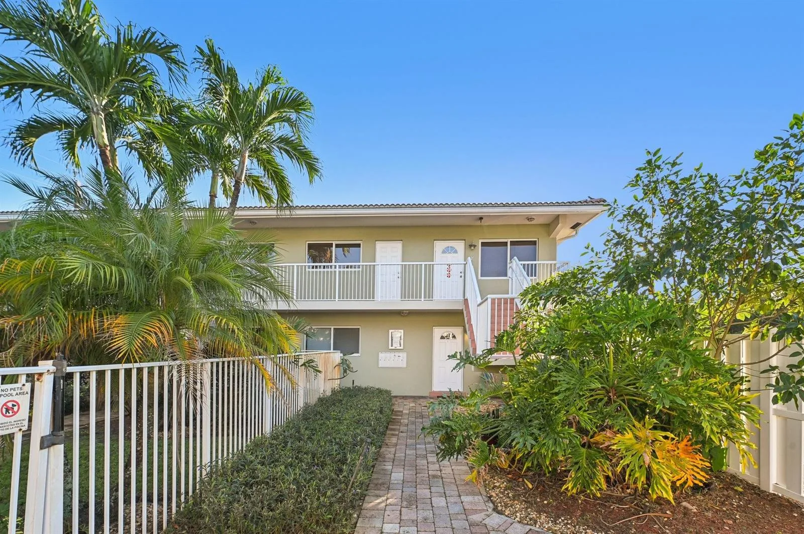 1424 Holly Heights Drive # 1, Fort Lauderdale, FL 33304