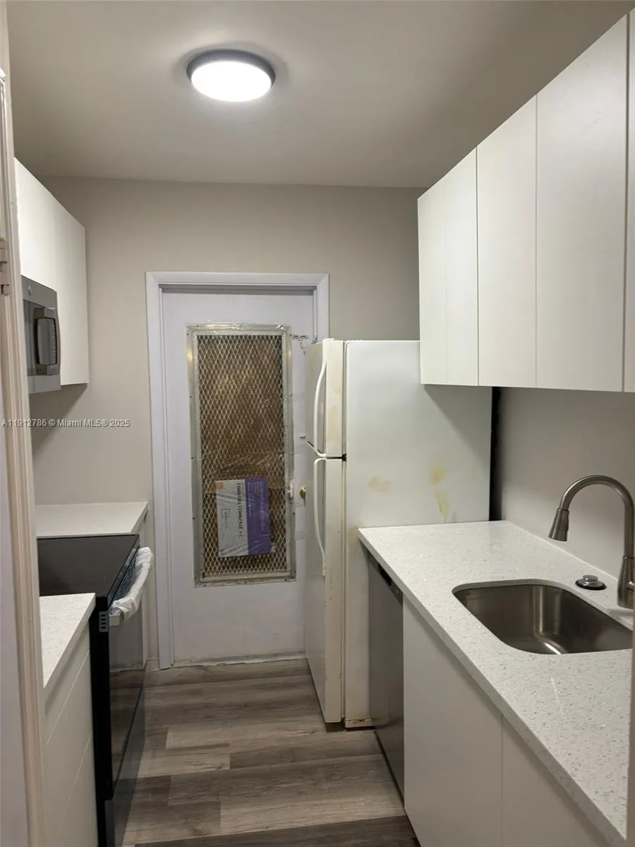 1420 Atlantic Shores Blvd # 340, Hallandale Beach, FL 33009 photo 8