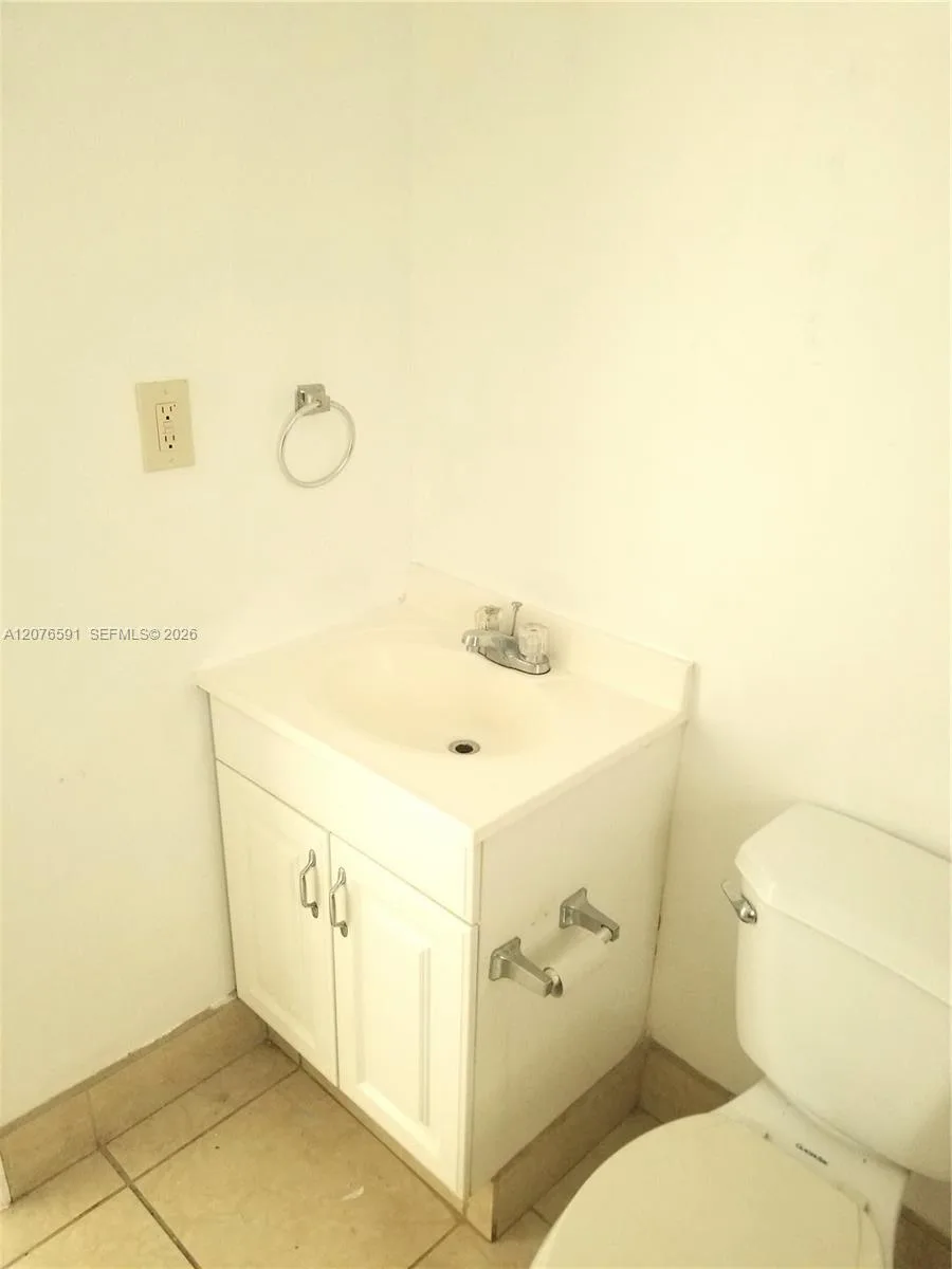 1240 SW 22nd Ter # 1, Miami, FL 33145 photo 12