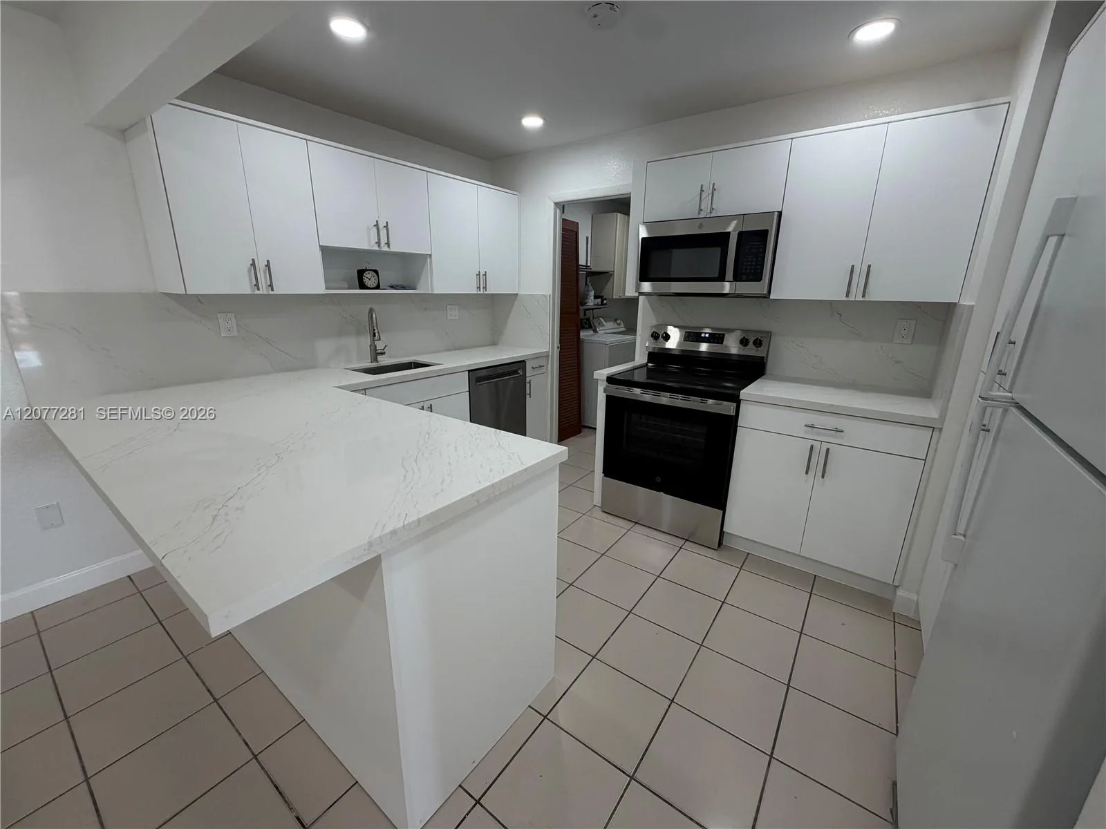 9986 SW 2nd St, Miami, FL 33174 photo 3