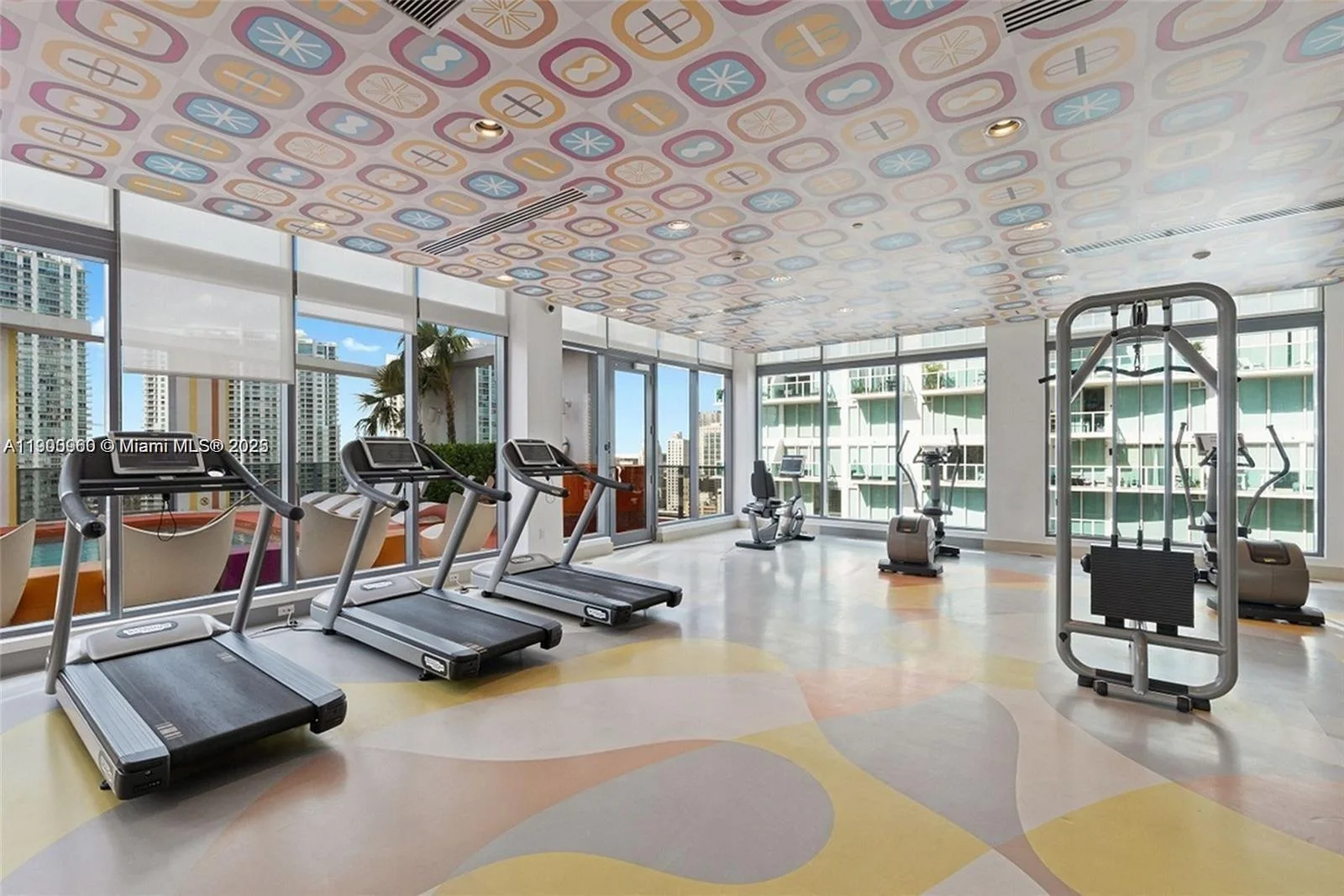 31 SE 6th St # 505, Miami, FL 33131 photo 13