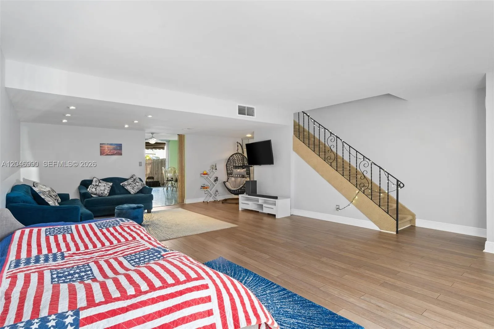 801 NE 27th Ave, Hallandale Beach, FL 33009 photo 7