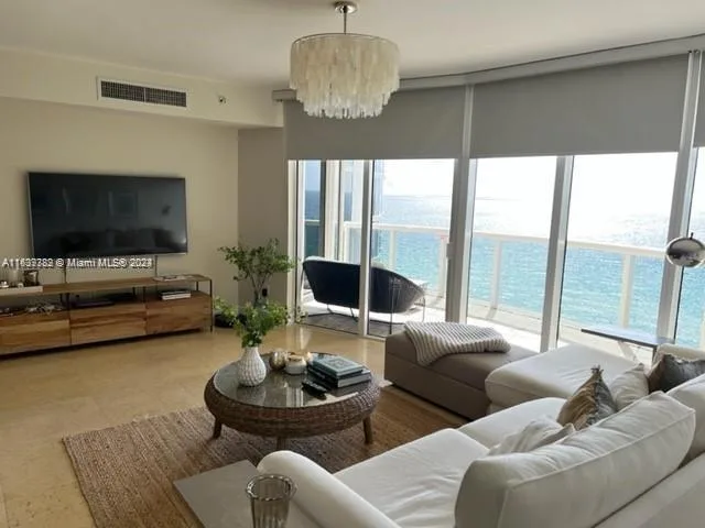 17201 Collins Ave # 1405, Sunny Isles Beach, FL 33160 photo 11