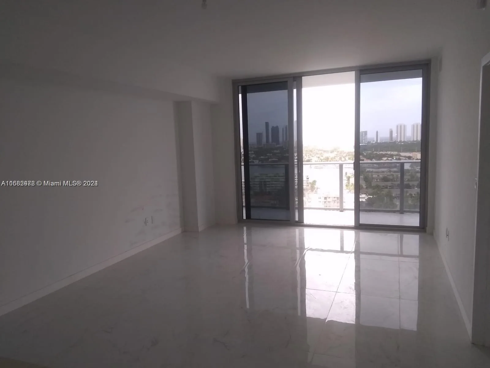 16385 Biscayne Blvd # 2020, North Miami Beach, FL 33160 photo 11