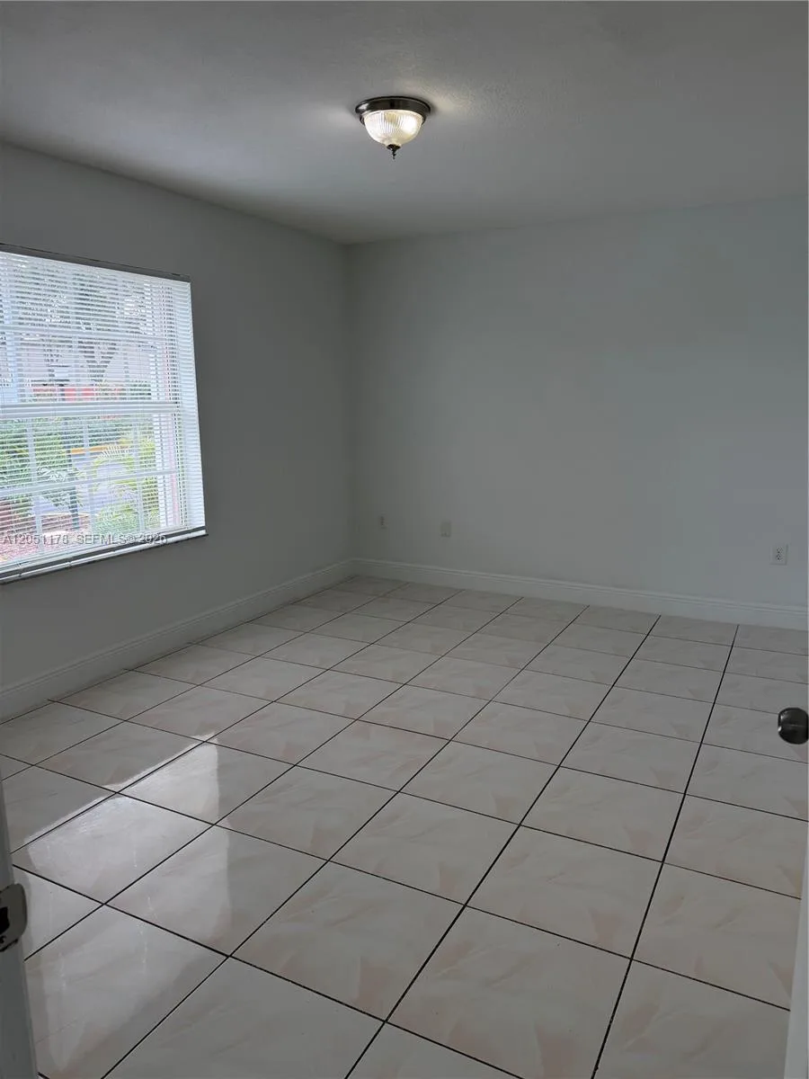 9069 NW 121st Ter # 81, Hialeah Gardens, FL 33018 photo 3