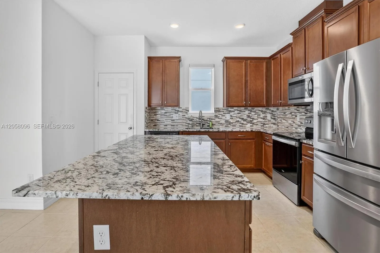 8565 Lamppost, Orlando, FL 32832 photo 12