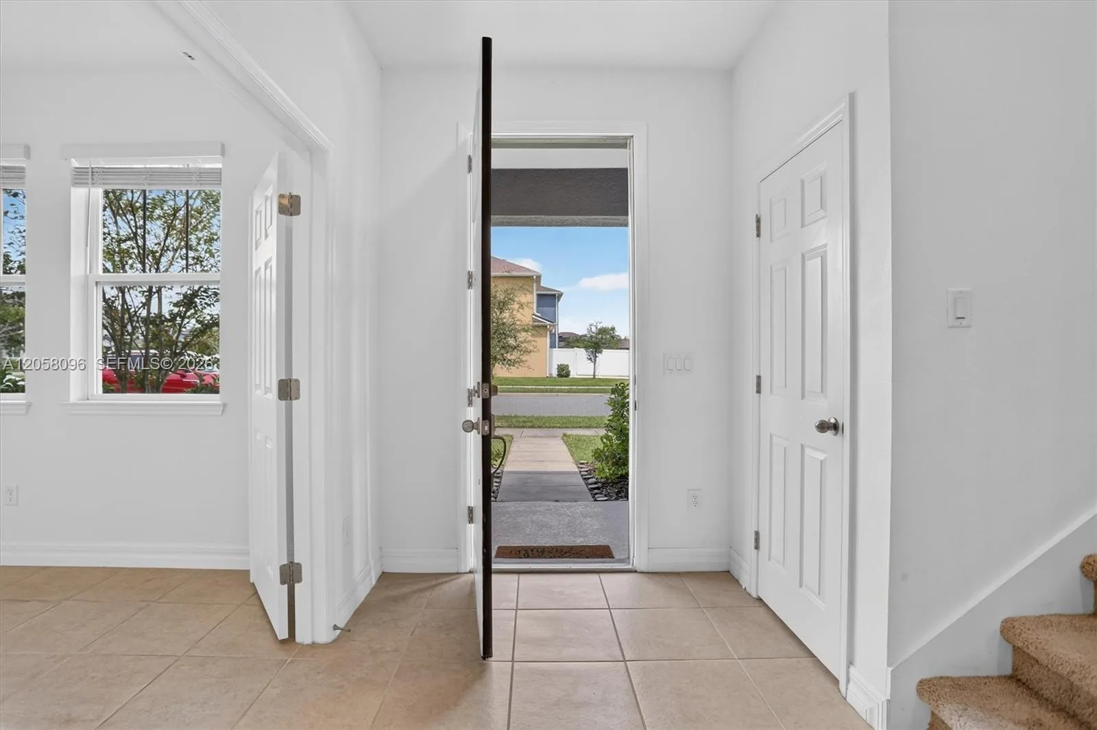 8565 Lamppost, Orlando, FL 32832 photo 7