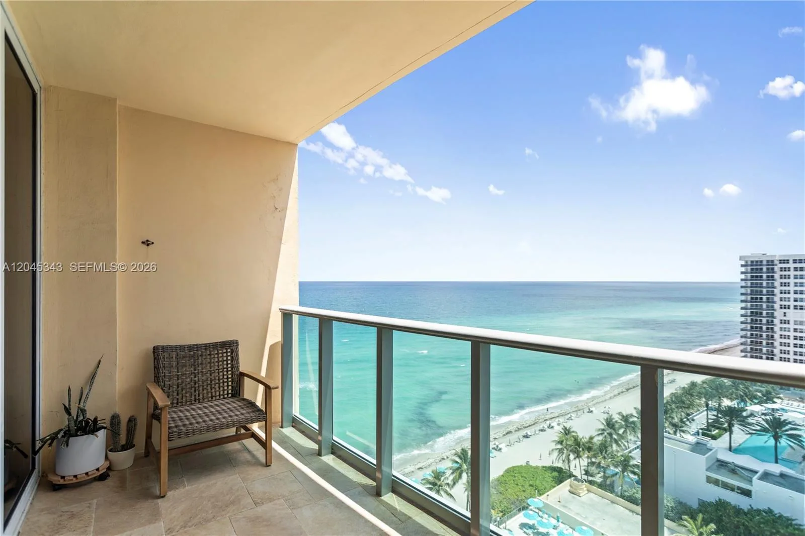 2501 S Ocean Dr # 1614, Hollywood, FL 33019