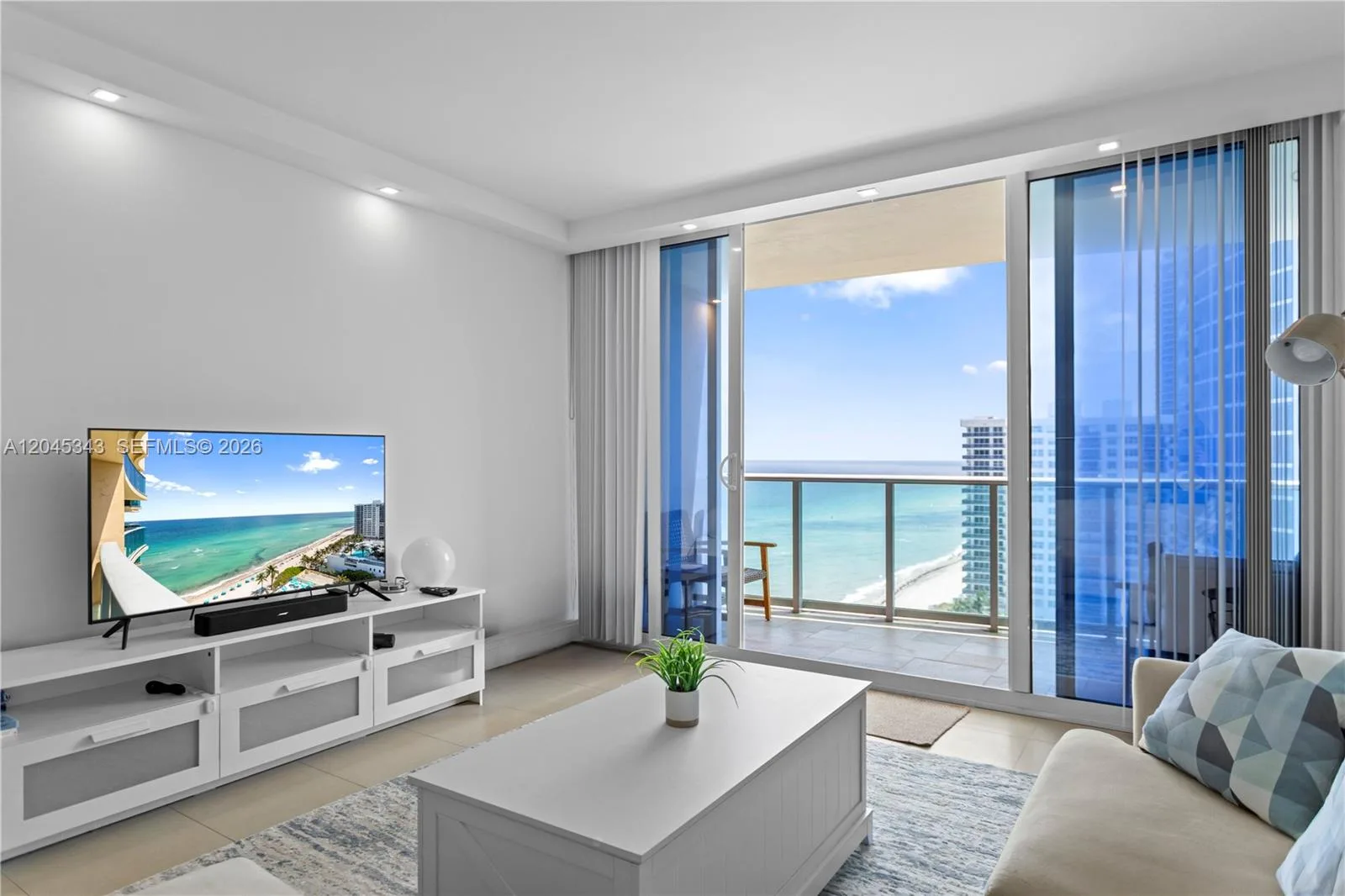 2501 S Ocean Dr # 1614, Hollywood, FL 33019 photo 4