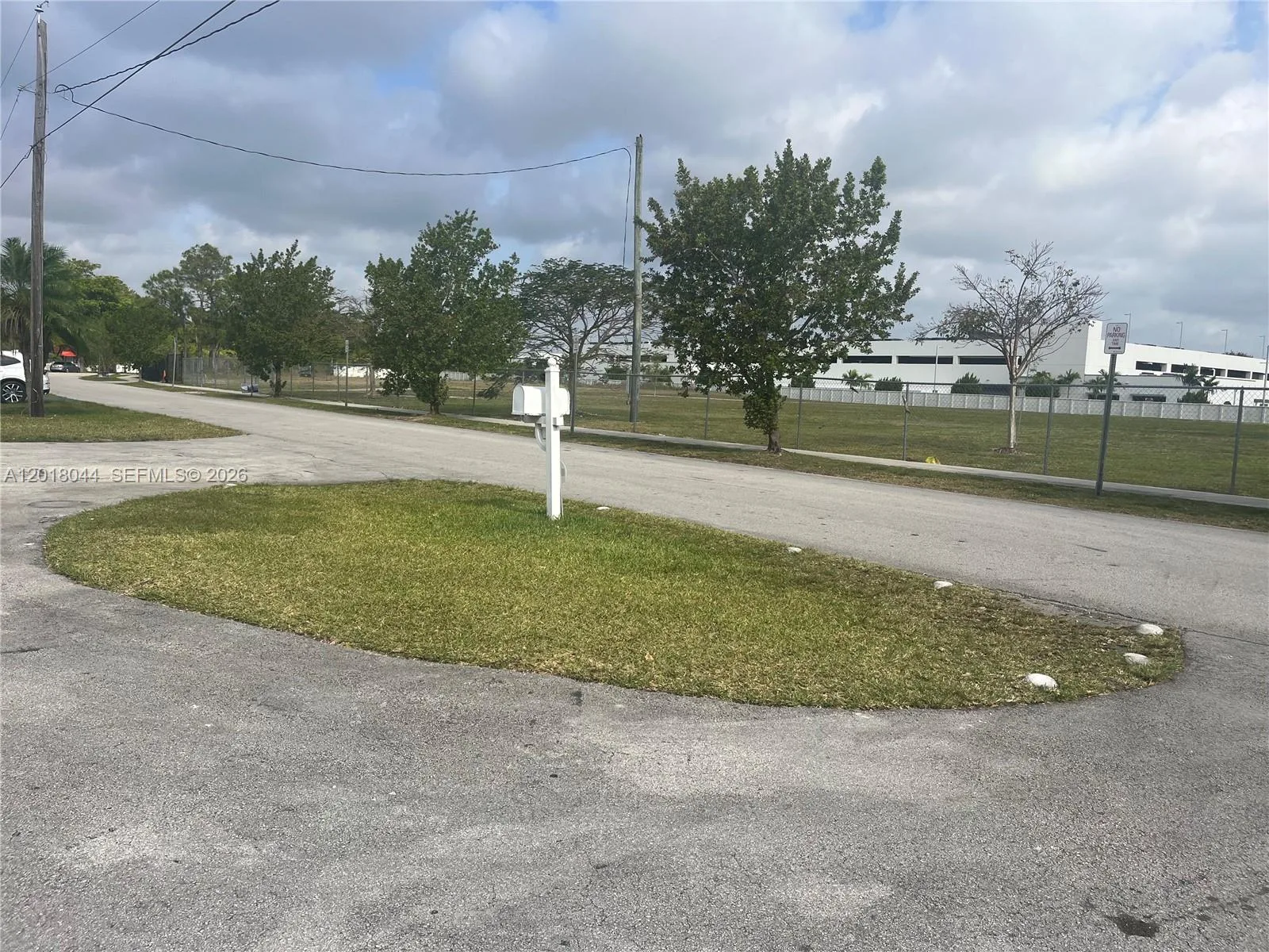 9260 SW 164th St, Palmetto Bay, FL 33157