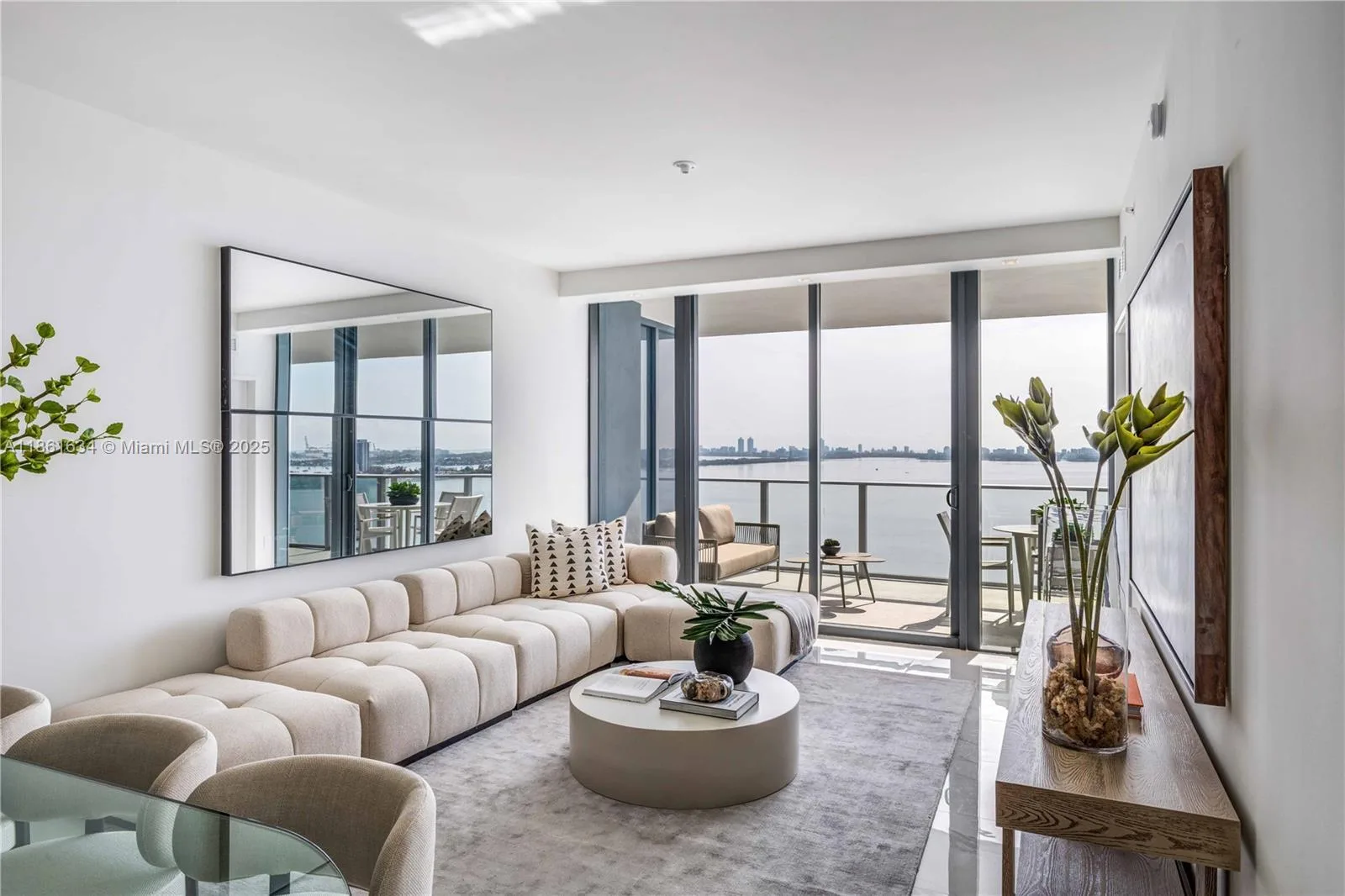 700 NE 24 St # 1802, Miami, FL 33137