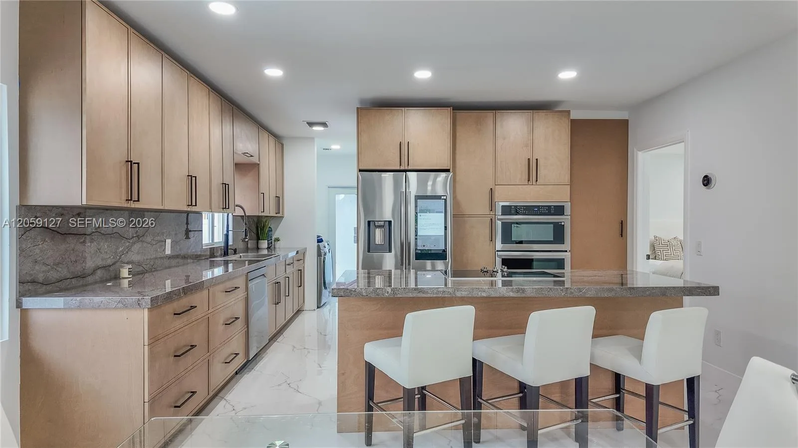 3389 NW 14th Ave, Miami, FL 33142 photo 10
