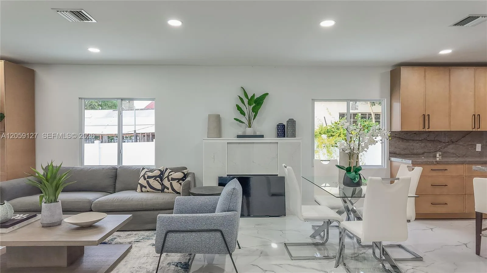 3389 NW 14th Ave, Miami, FL 33142 photo 8
