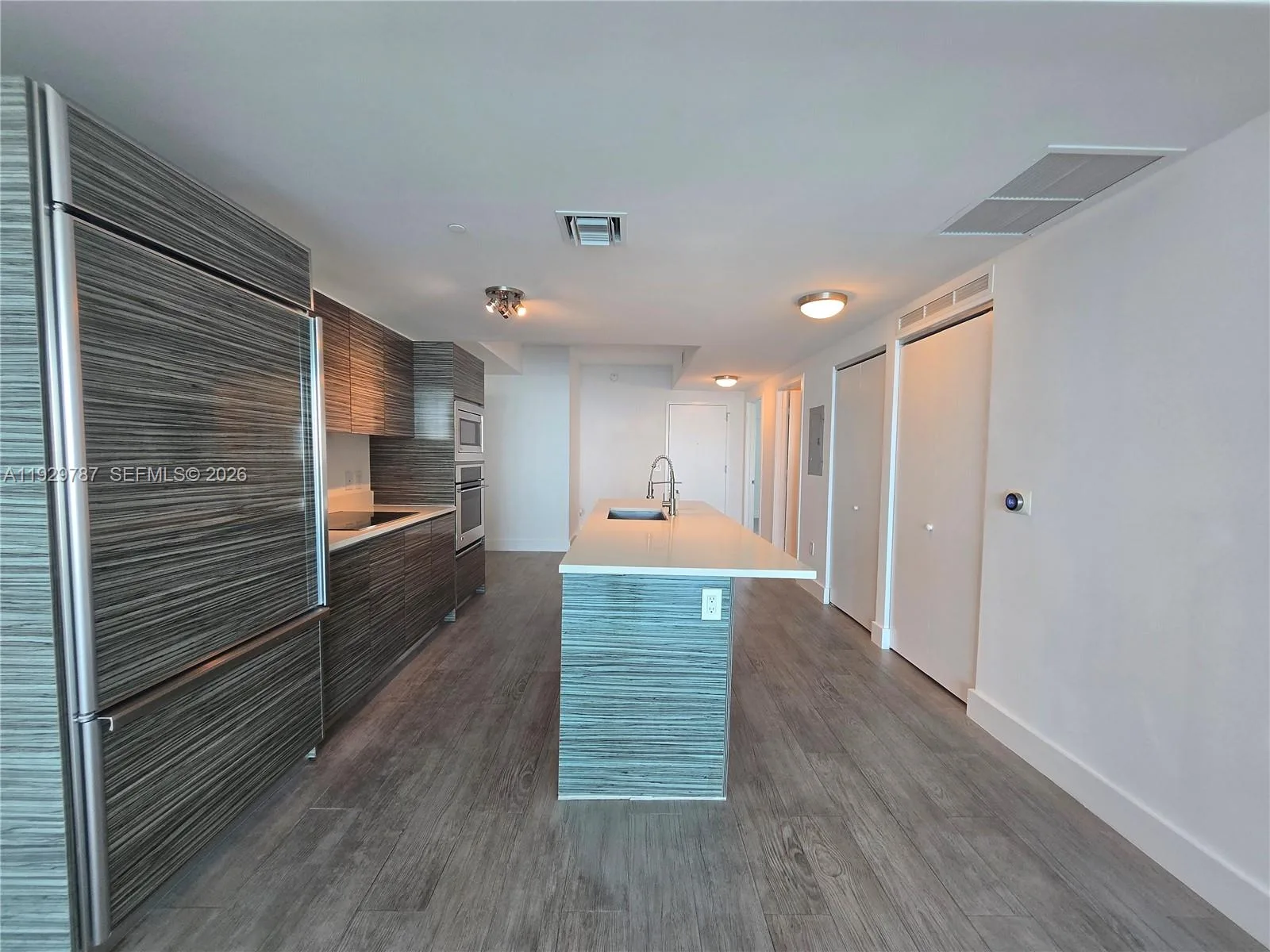 460 NE 28th St # 2407, Miami, FL 33137