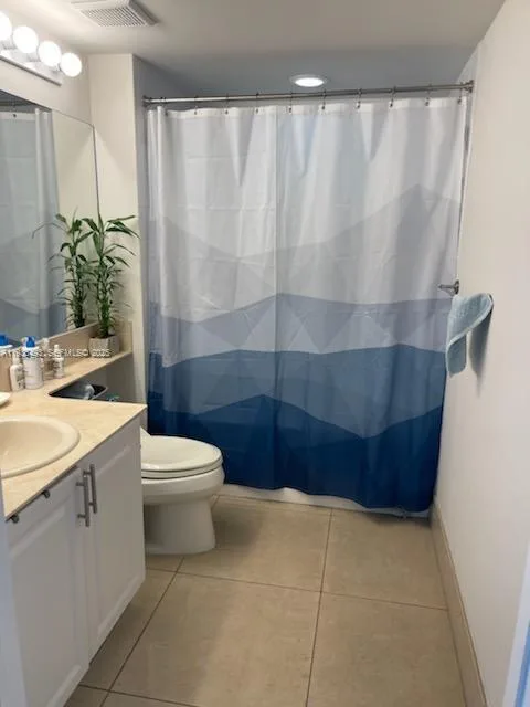 1155 Brickell Bay Dr # 1605, Miami, FL 33131 photo 4