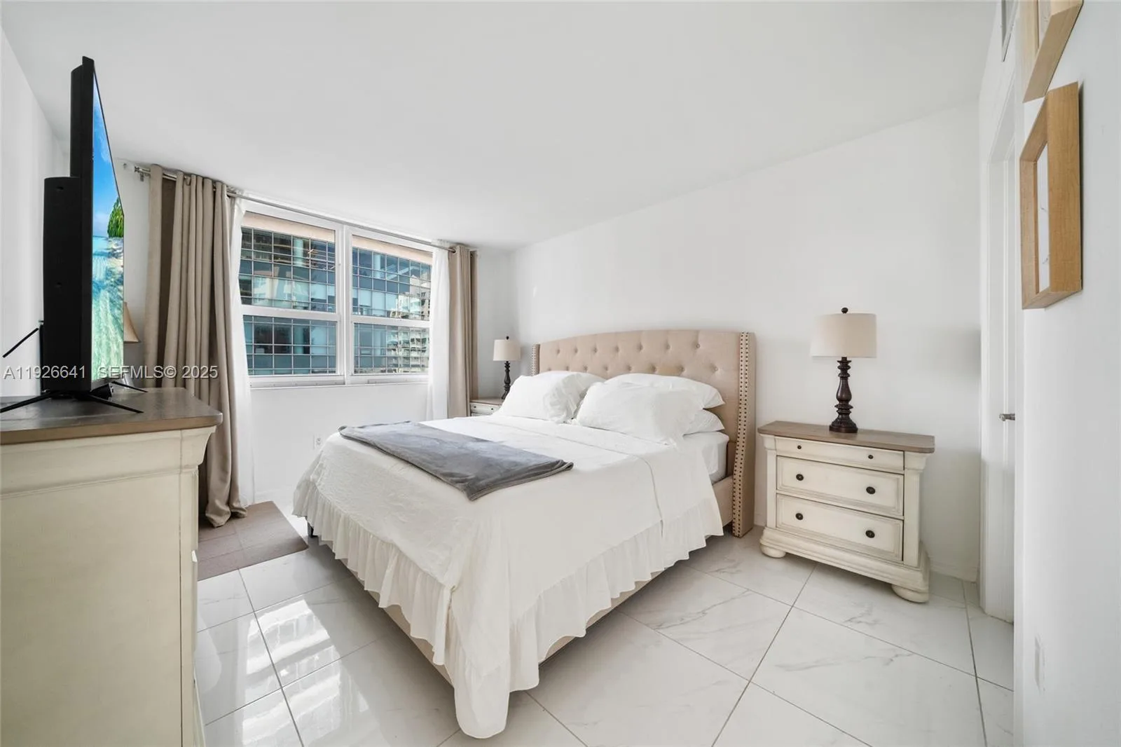 1155 Brickell Bay Dr # 2501, Miami, FL 33131 photo 13