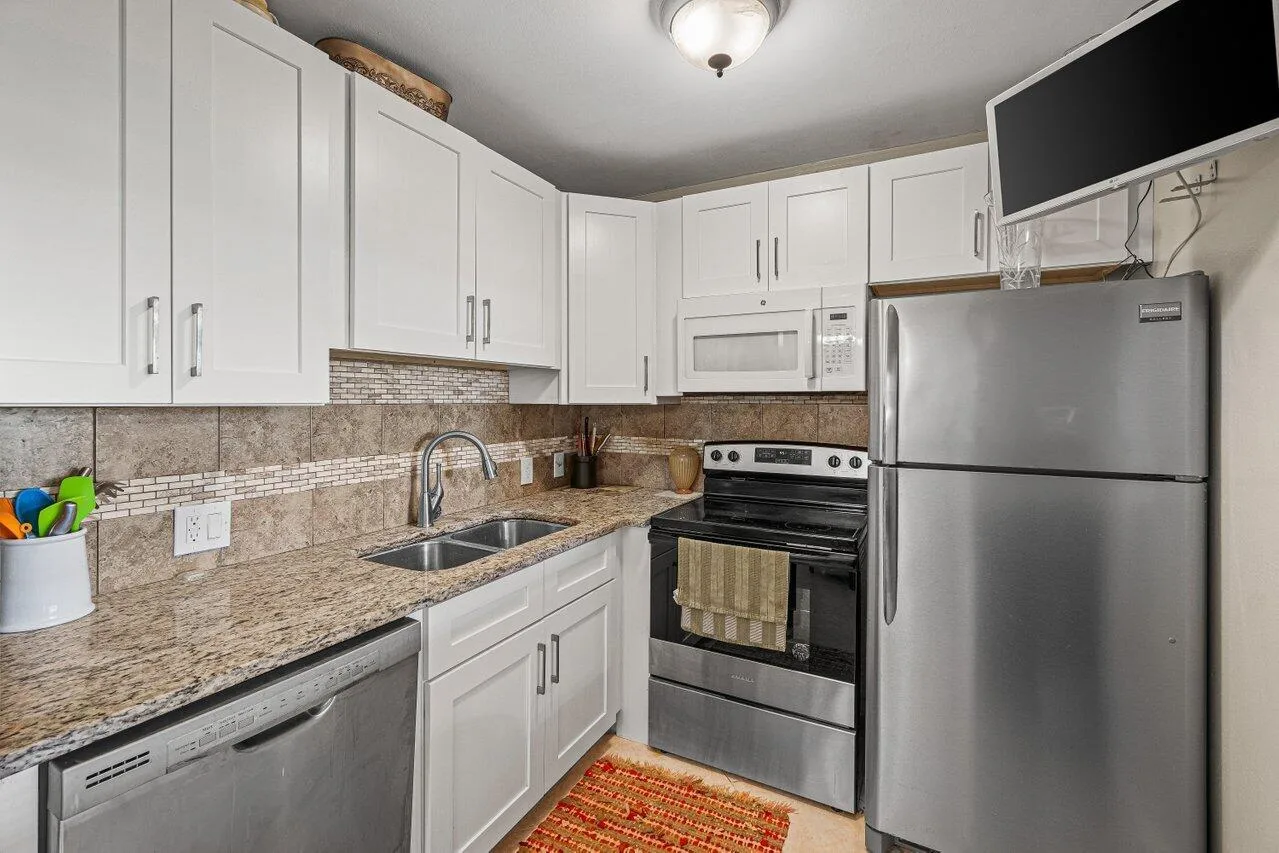 175 Suffolk E, Boca Raton, FL 33434