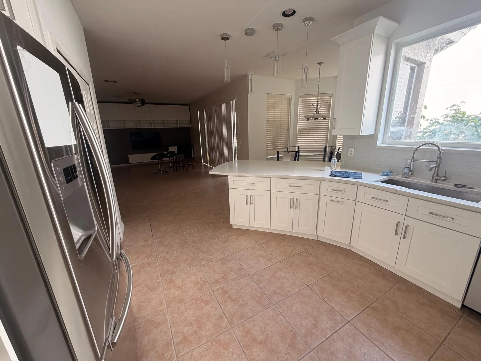 1226 Avondale Lane, West Palm Beach, FL 33409 photo 3