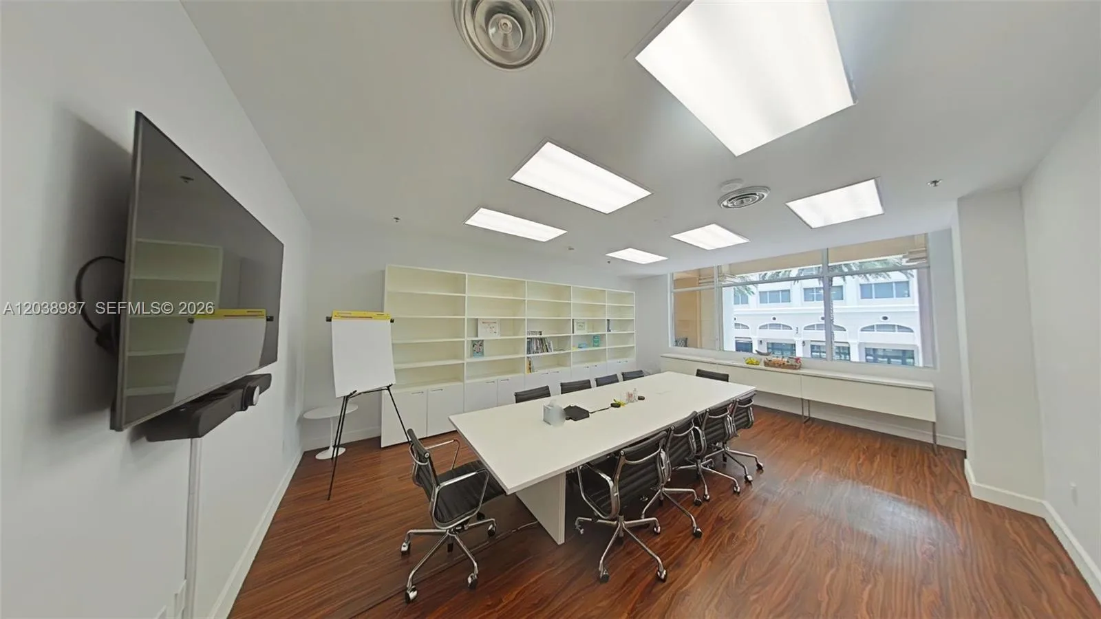 1607 Ponce De Leon Blvd # 202, Coral Gables, FL 33134