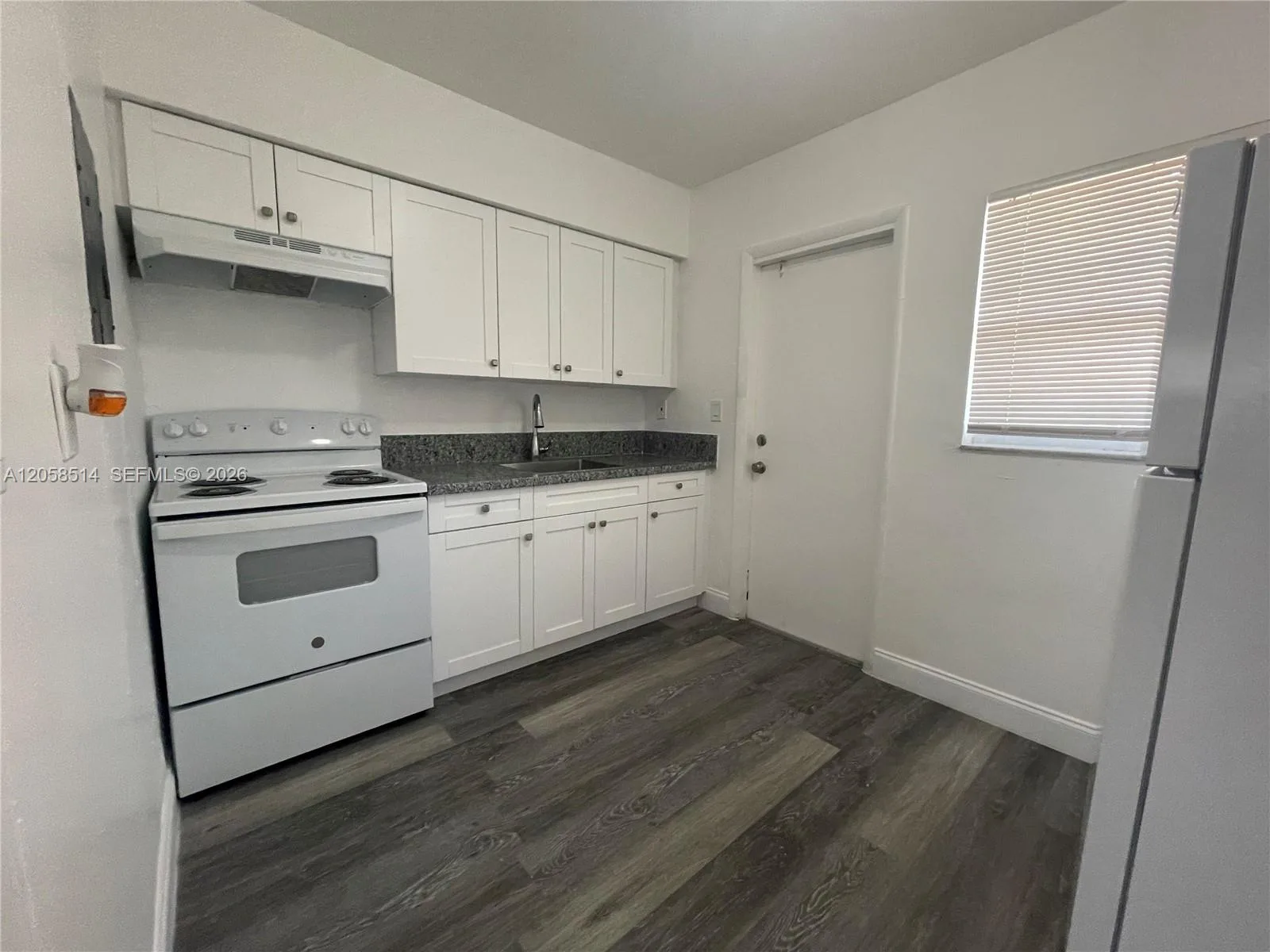 15940 NE 19th Ct # 2, North Miami Beach, FL 33162