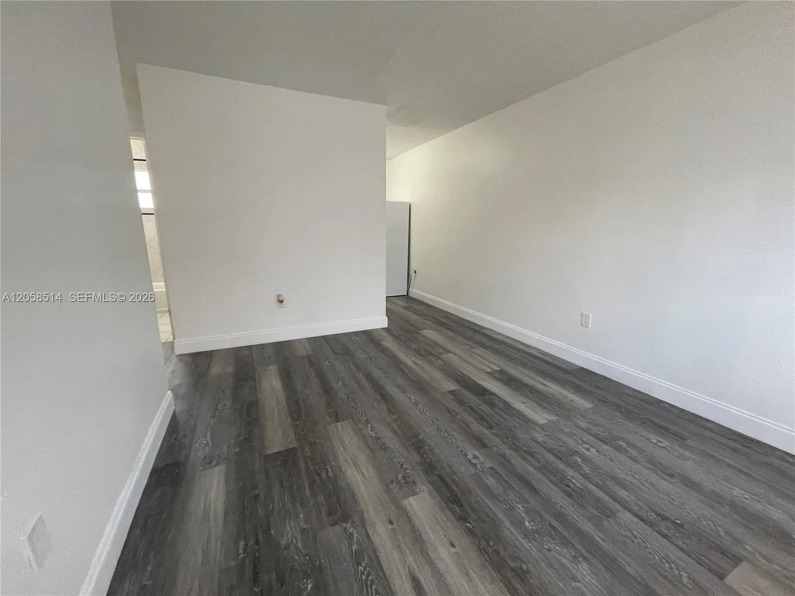 15940 NE 19th Ct # 2, North Miami Beach, FL 33162 photo 2