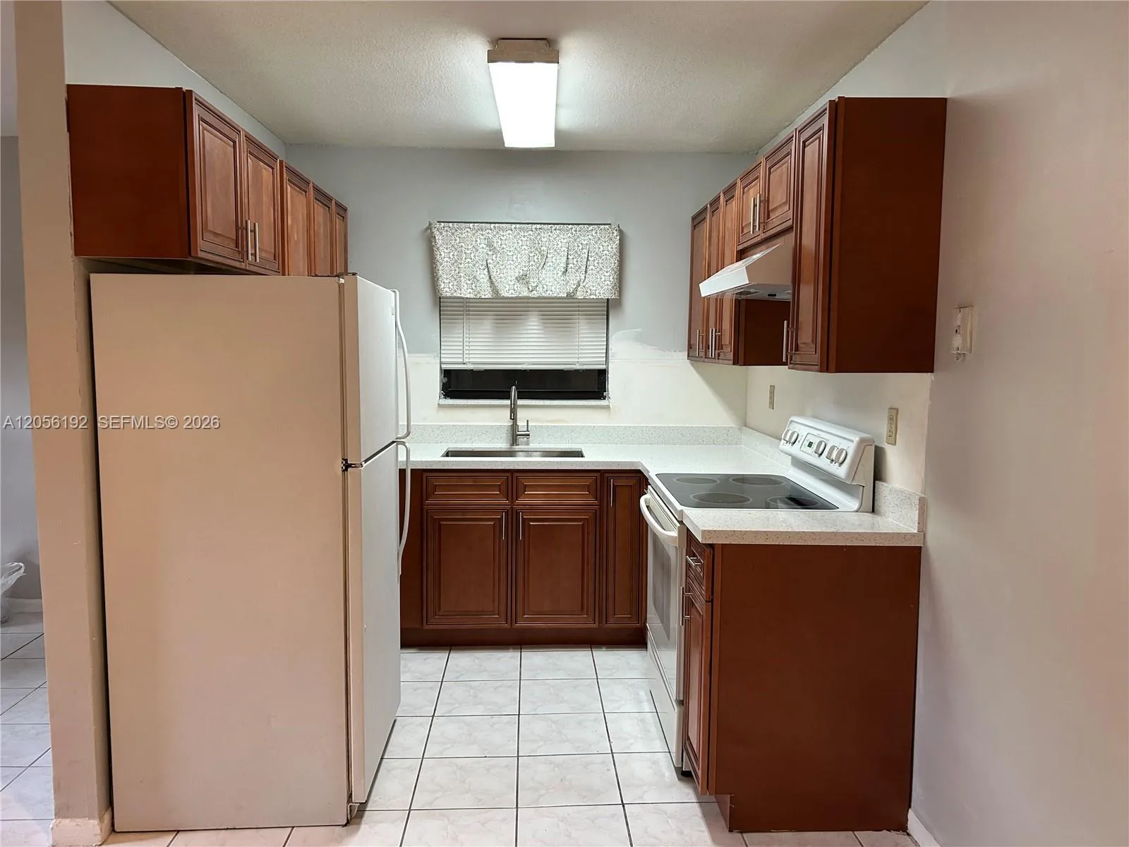 1925 Madison St # 14, Hollywood, FL 33020 photo 3
