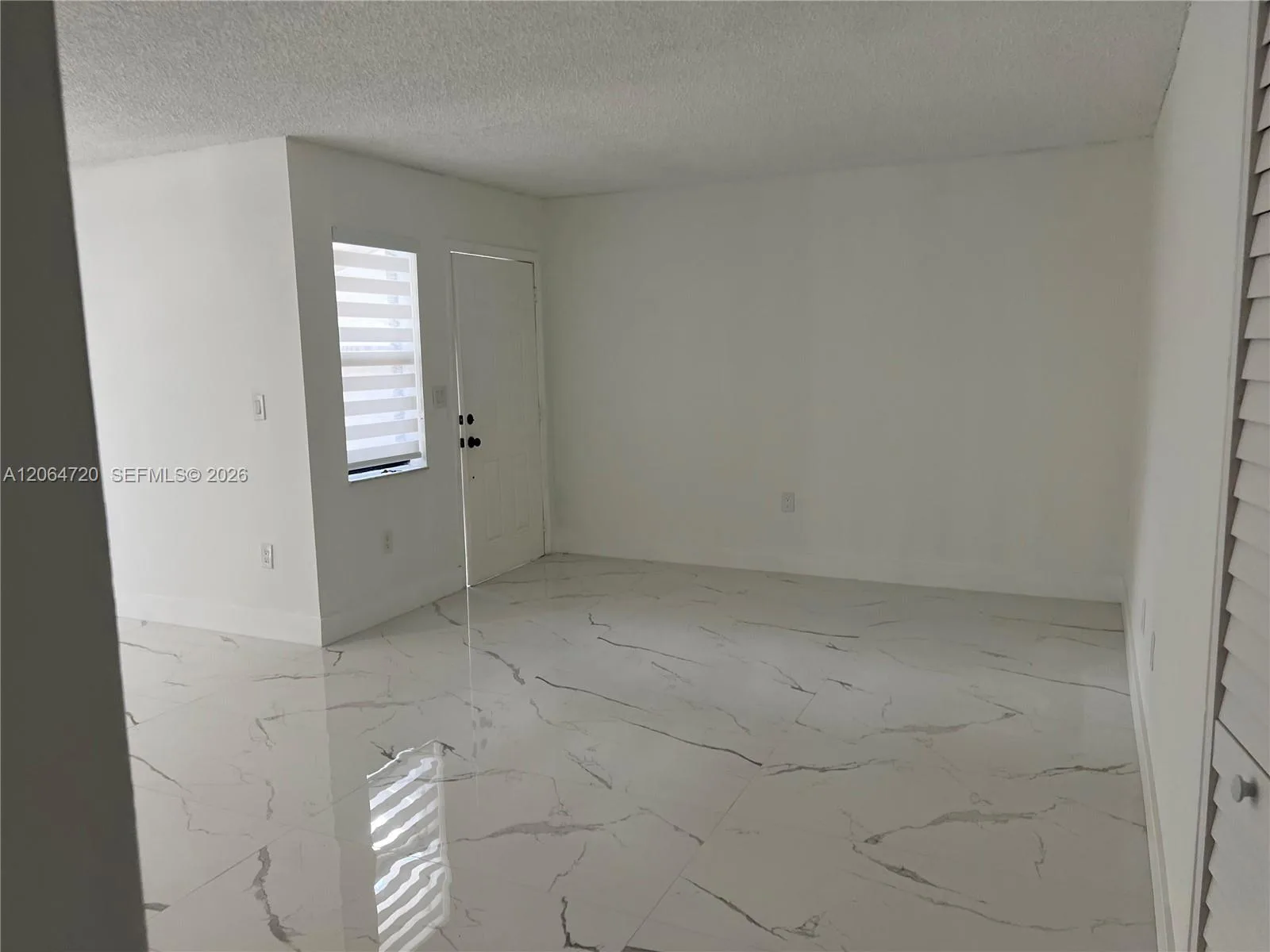 9990 NW 9th St Cir # 102, Miami, FL 33172 photo 13