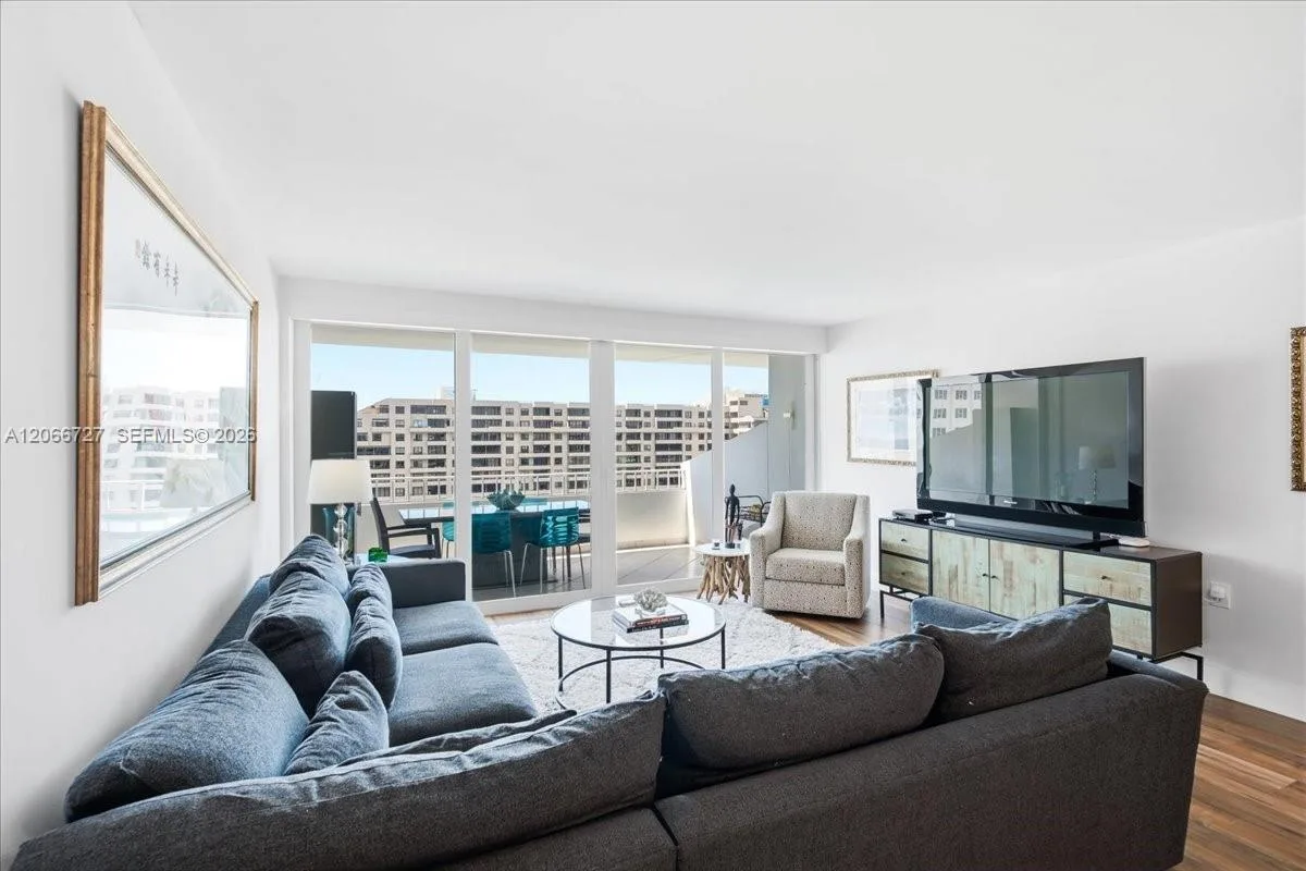 199 Ocean Lane Dr # 1207, Key Biscayne, FL 33149 photo 10