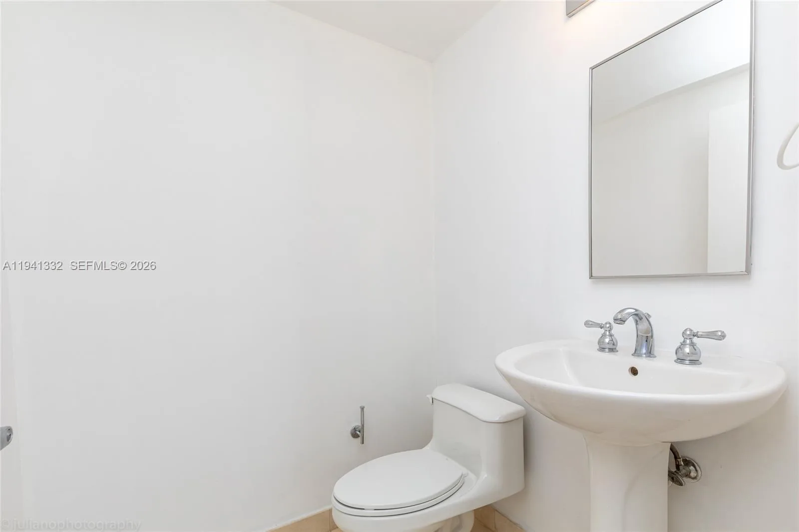 6365 Collins Ave # 2211, Miami Beach, FL 33141 photo 2