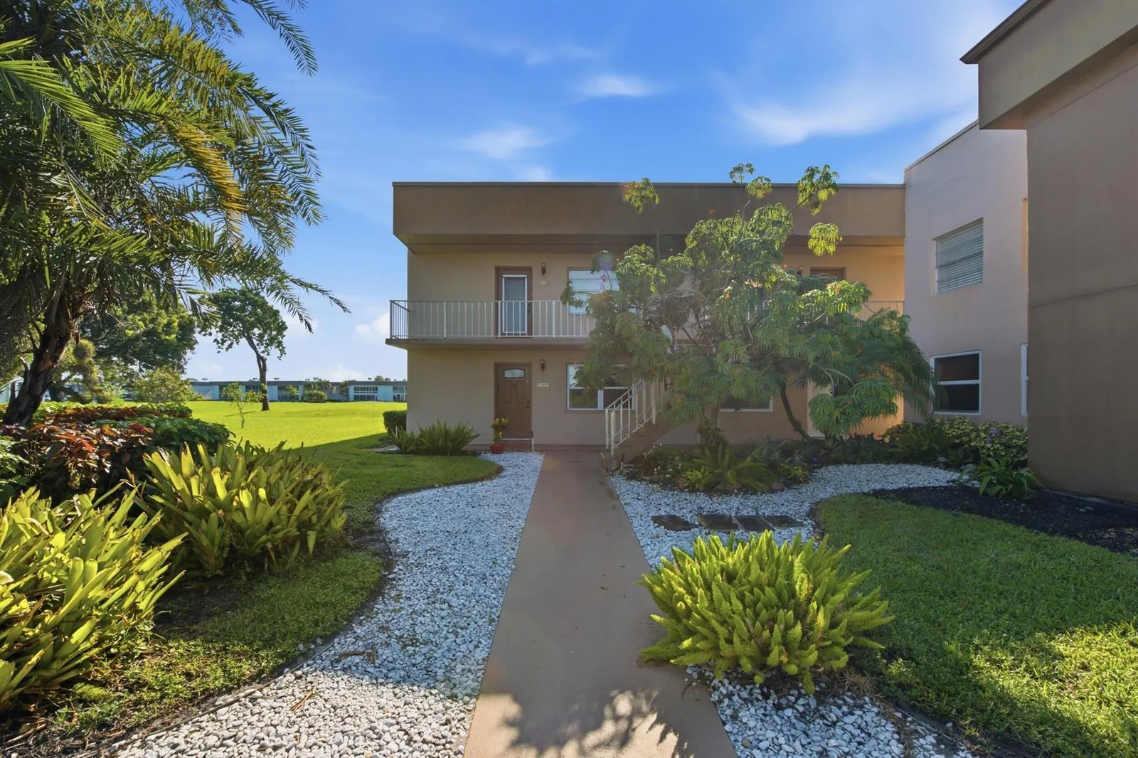 4 Flanders A, Delray Beach, FL 33484