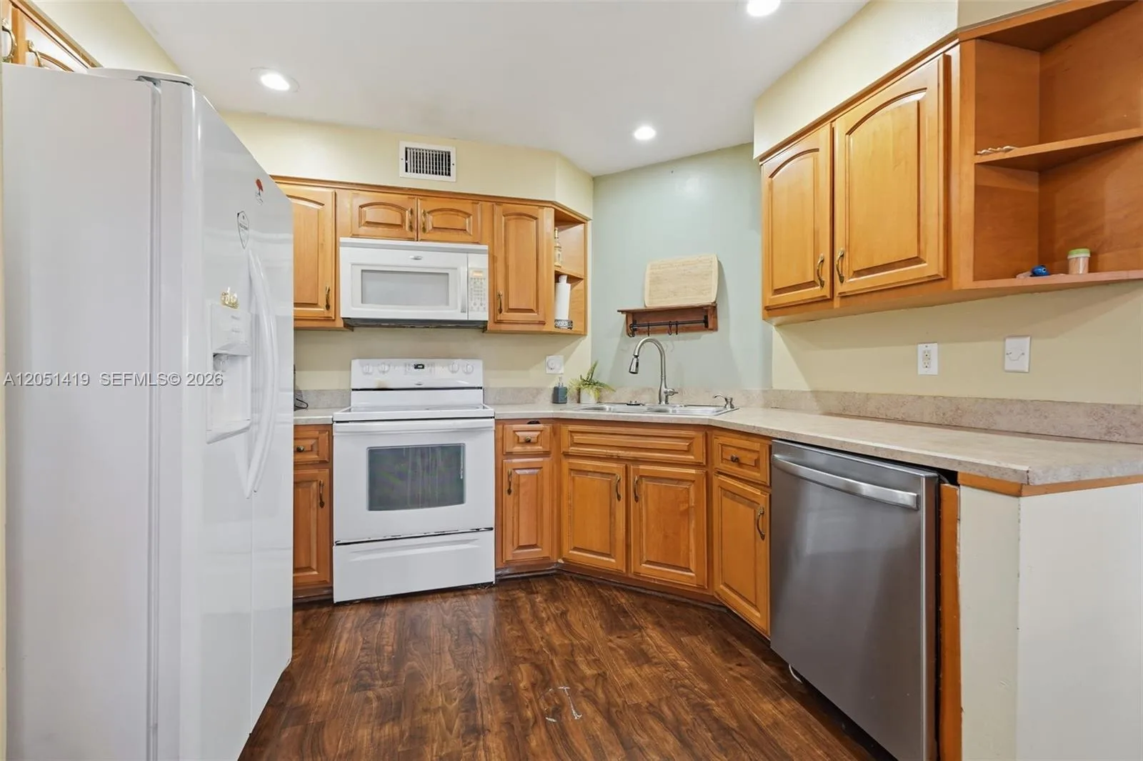 4478 Oak Arbor Circ, Orlando, FL 33808 photo 12