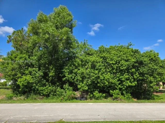 166 SW Milburn Cir, Port St. Lucie, FL 34953