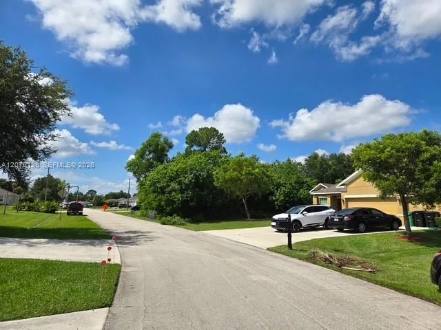 166 SW Milburn Cir, Port St. Lucie, FL 34953 photo 4