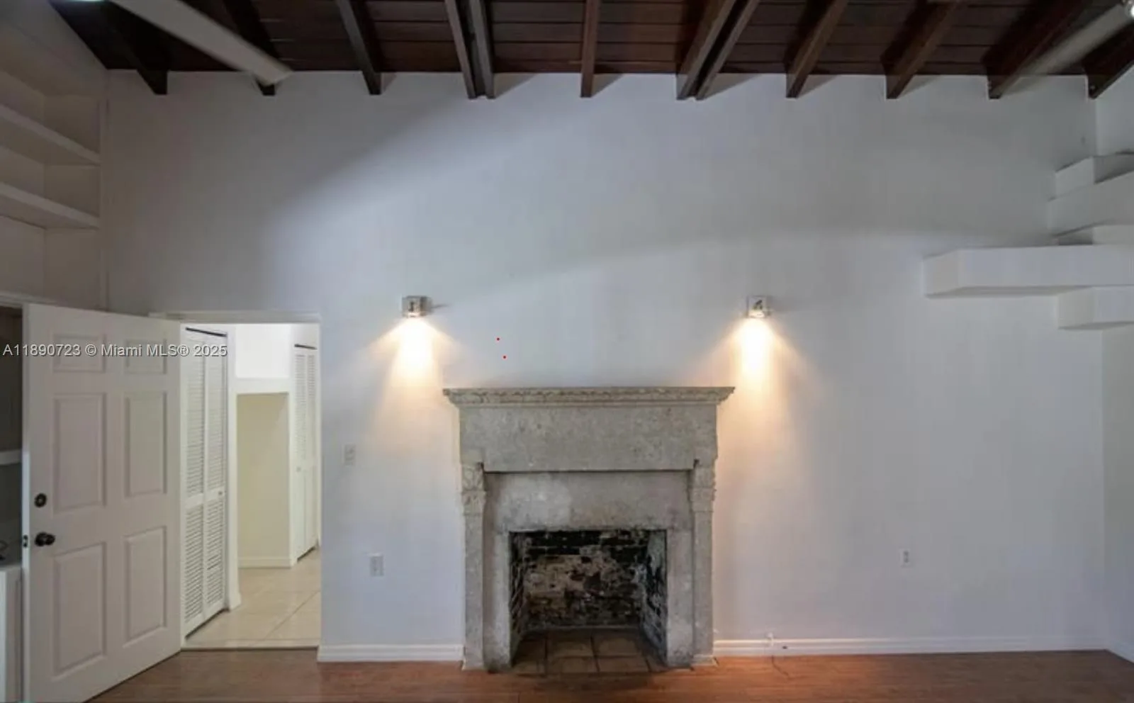 3050 Alton Rd, Miami Beach, FL 33140 photo 11