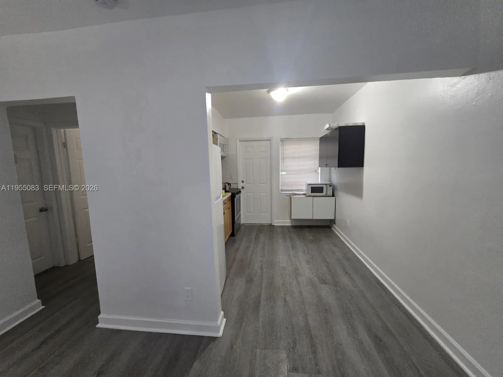 2729 NW 47th St, Miami, FL 33142 photo 3