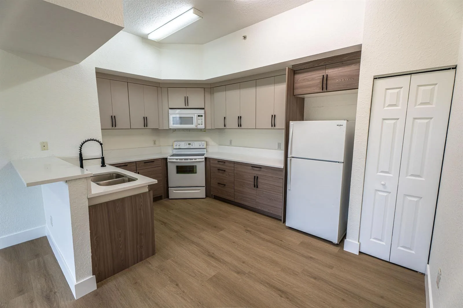 2801 Riverside Drive # 301-s, Coral Springs, FL 33065 photo 4