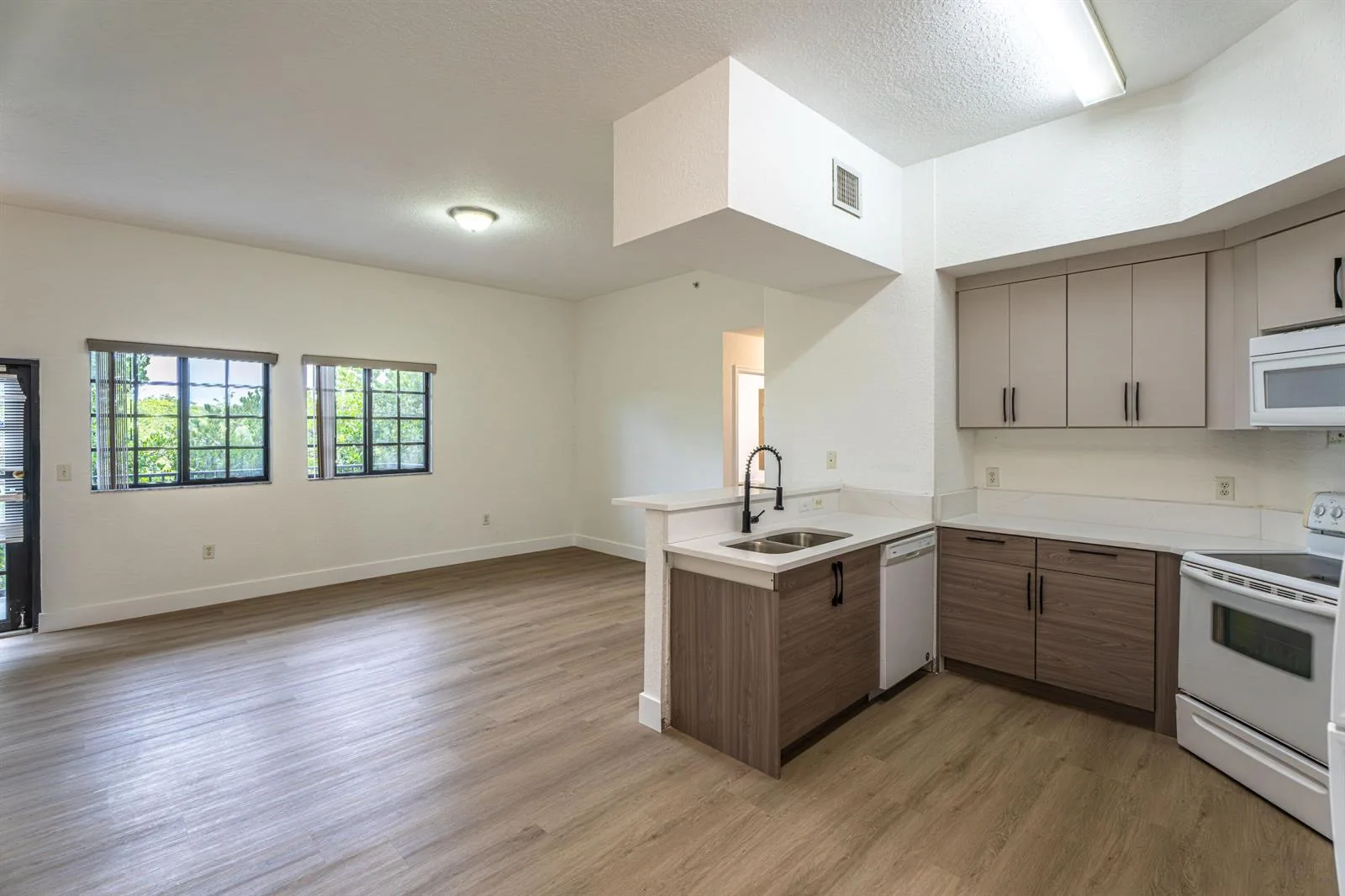 2801 Riverside Drive # 301-s, Coral Springs, FL 33065 photo 6